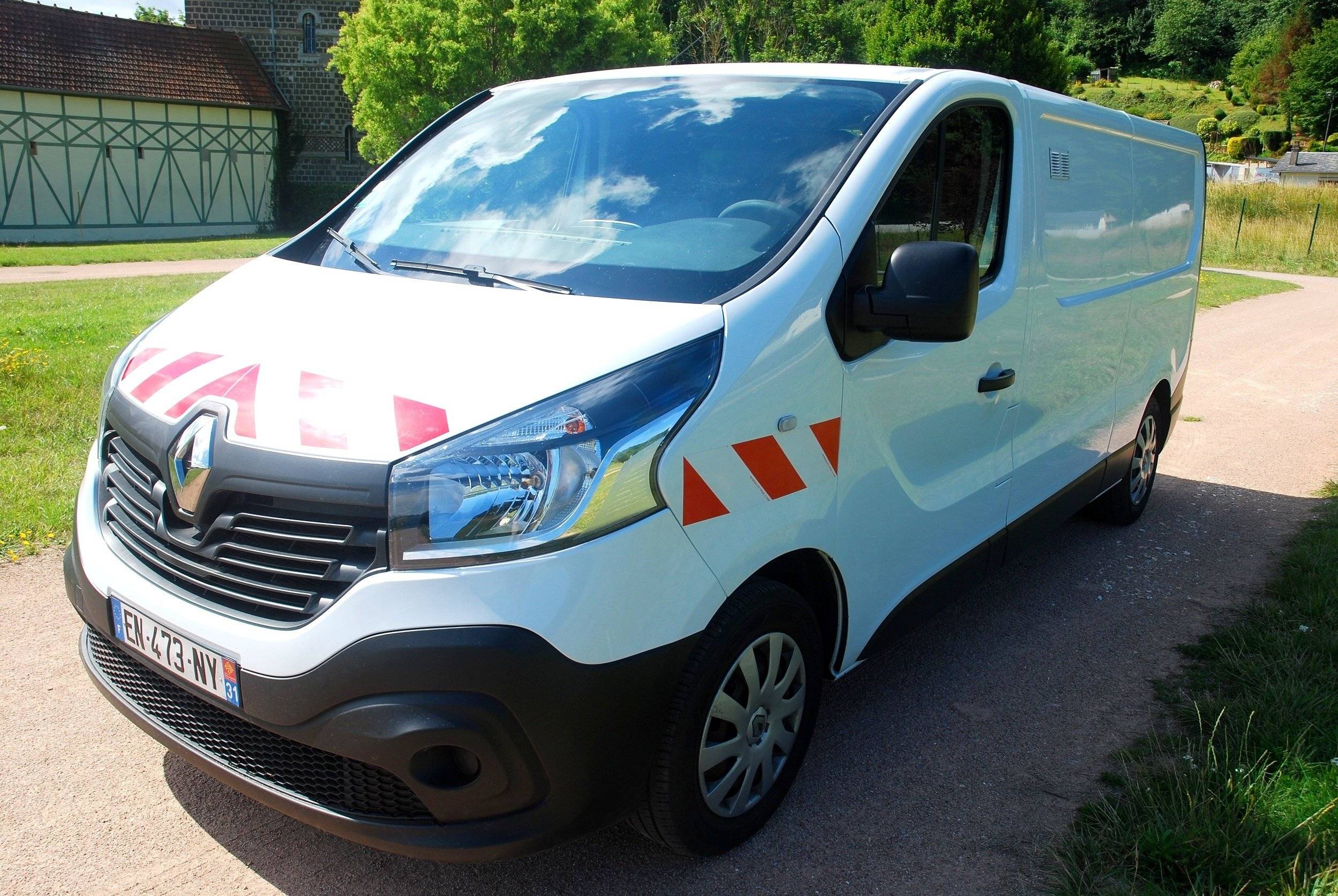 aeronid Renault Trafic