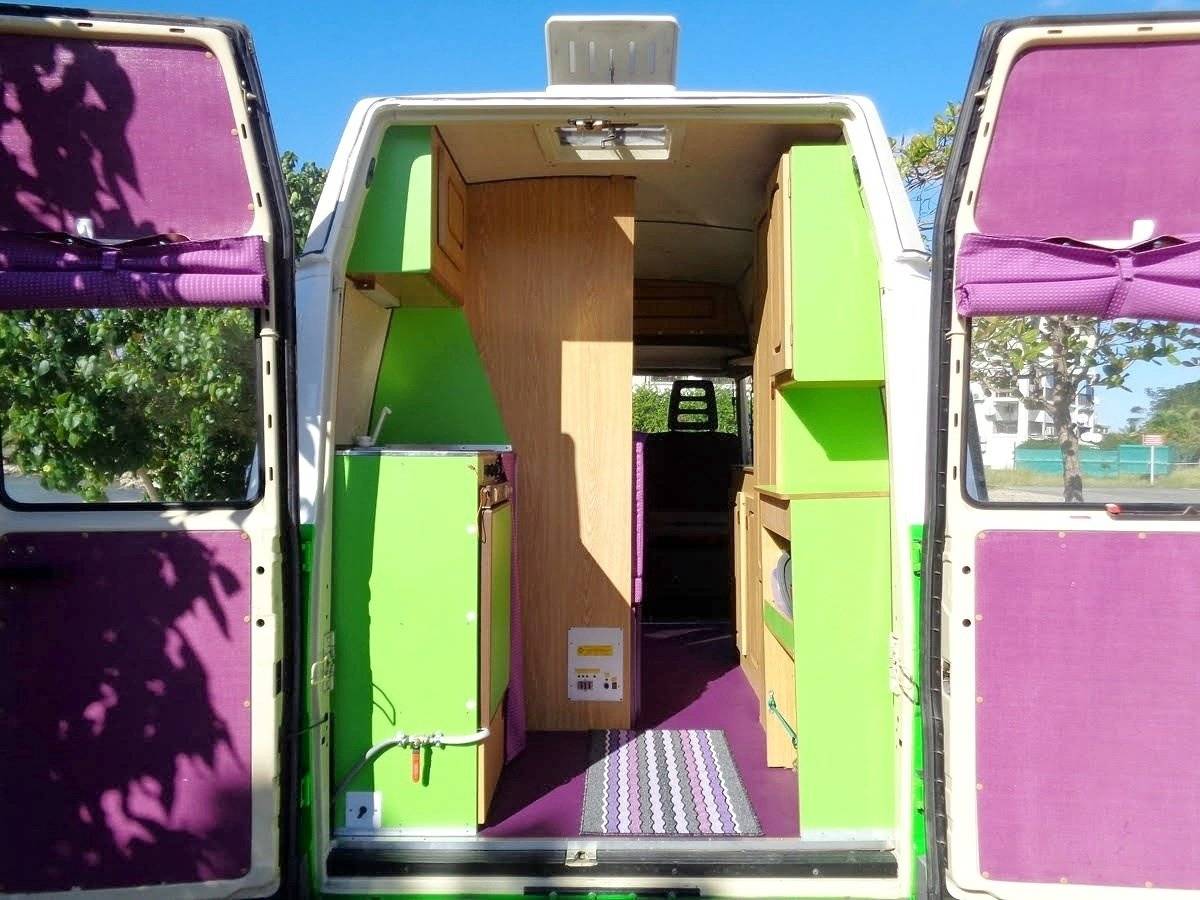 3 C Cartier/Brisebras Peugeot J5