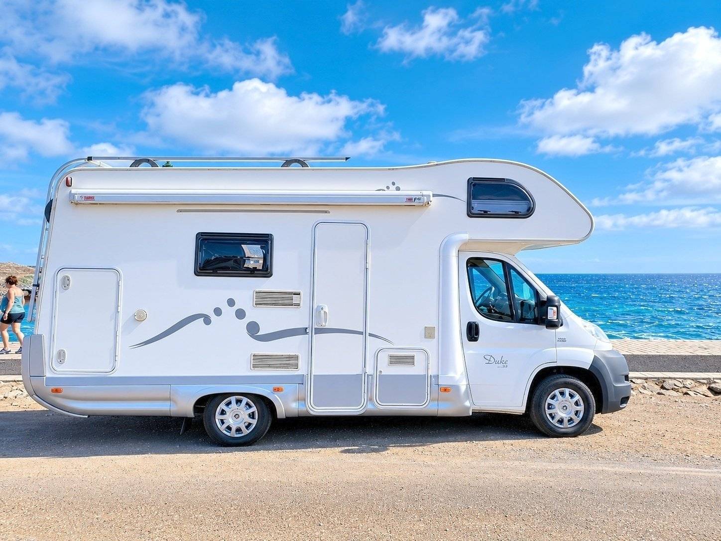 Voorkant 3/4 Fiat Ducato - Yescapa