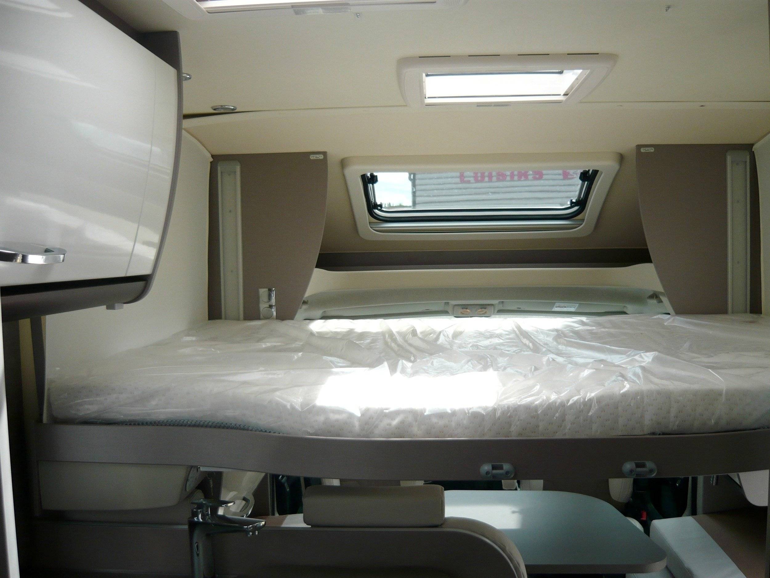 burstner lyseo privilege 728 g Ducato 2,3 l 148 ch