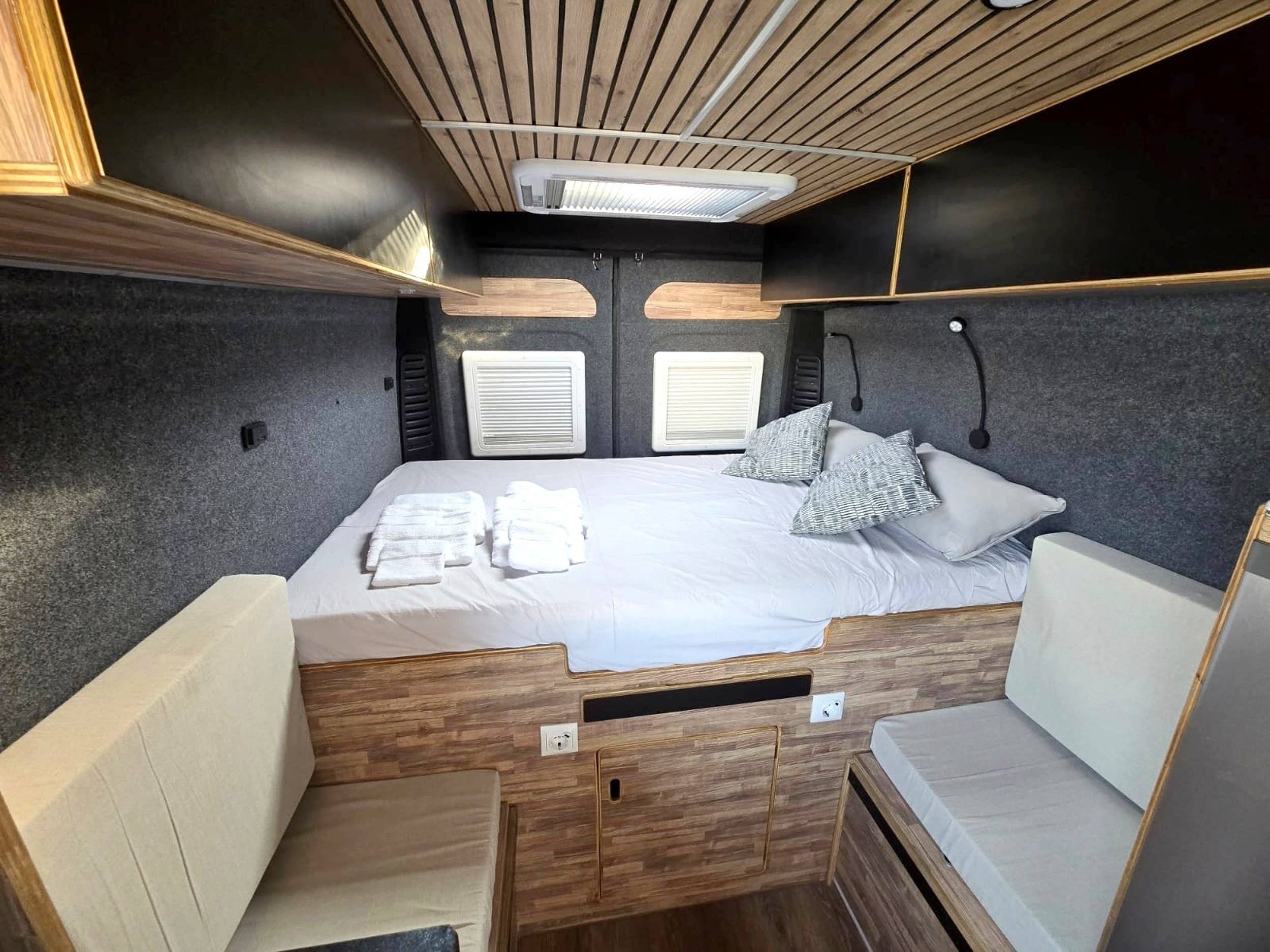 Plazas en cama Fiat Ducato 2,3 l Multijet 140 - Yescapa