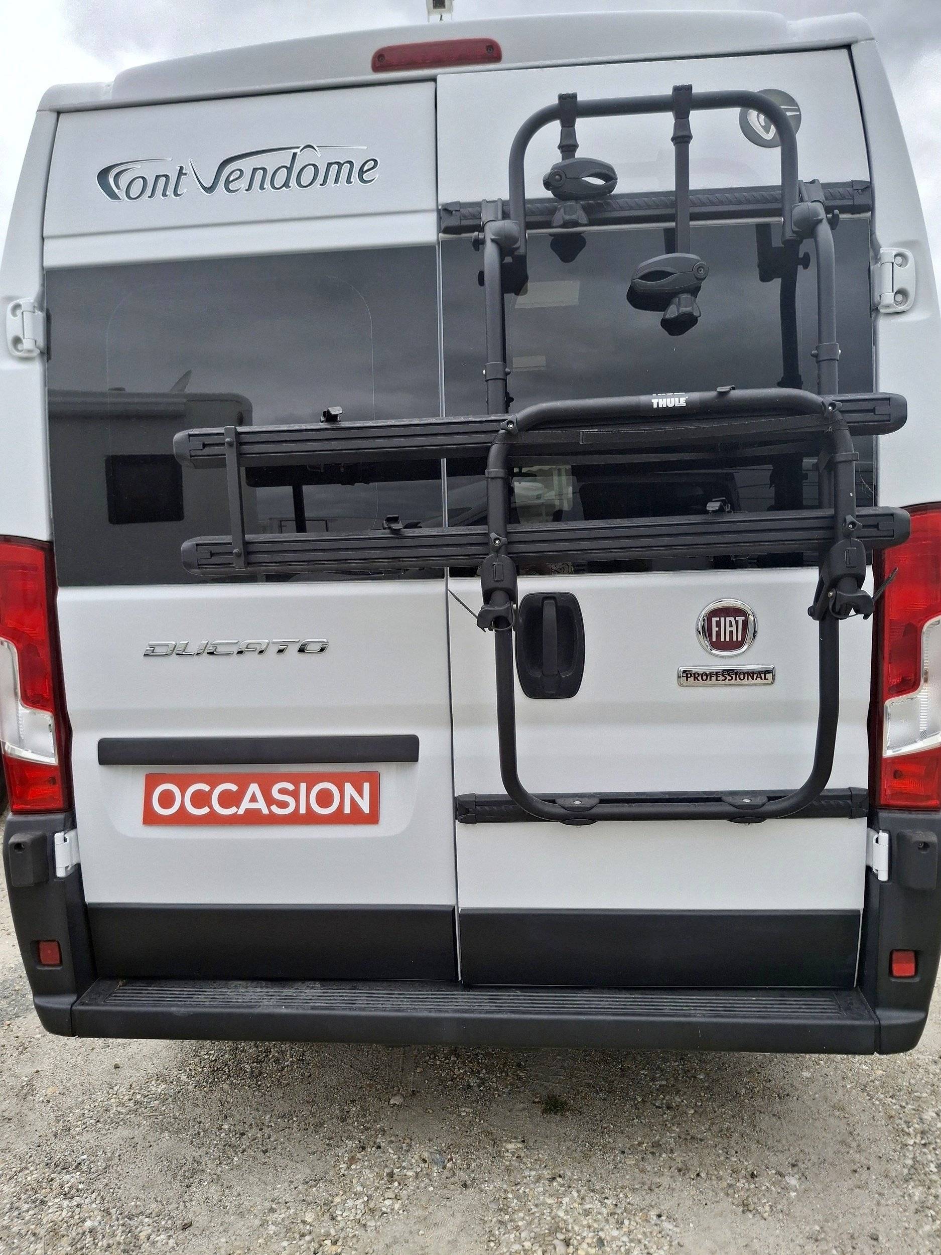 Font Vendôme Font vendôme Leader Van Duo