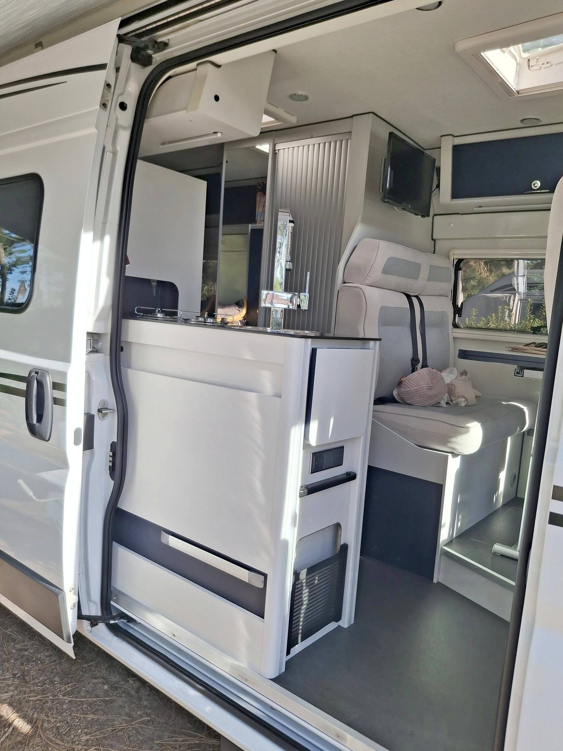 Font Vendôme Font vendôme Leader Van Duo