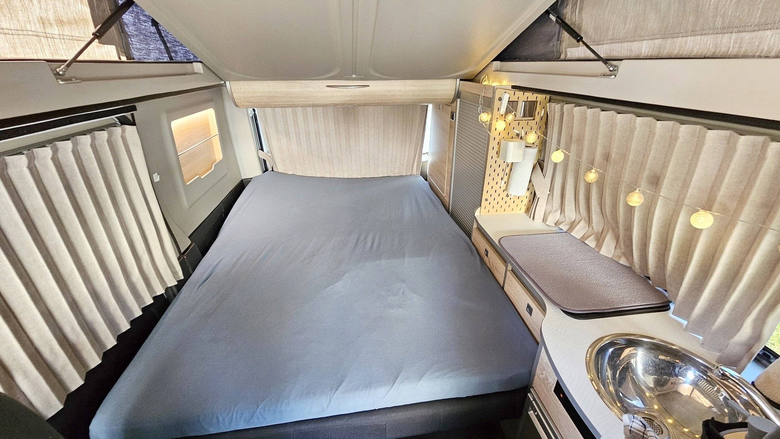 Schlafplätze Renault Trafic 3 - Yescapa