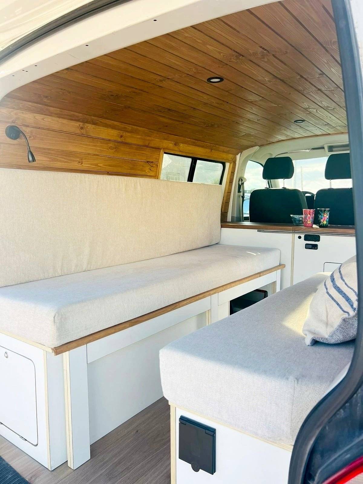 Volkswagen Transporter 2.0TDI