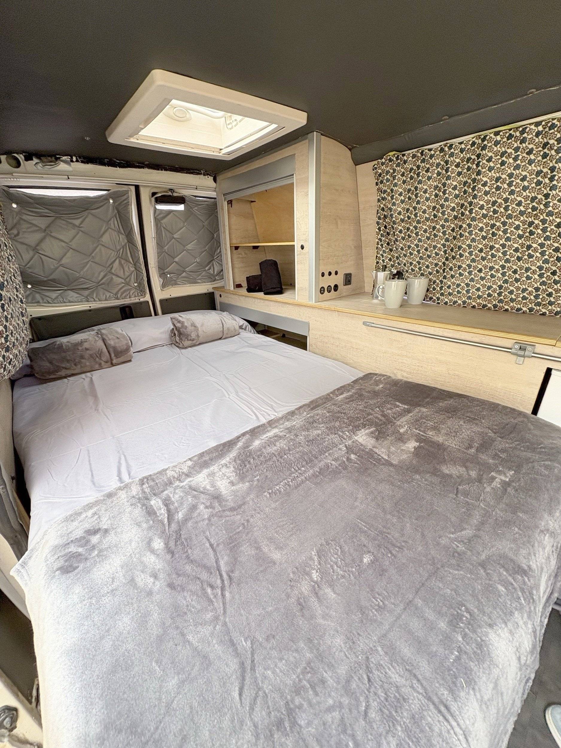 Menjador Volkswagen 2.5TDI 110CV - Yescapa