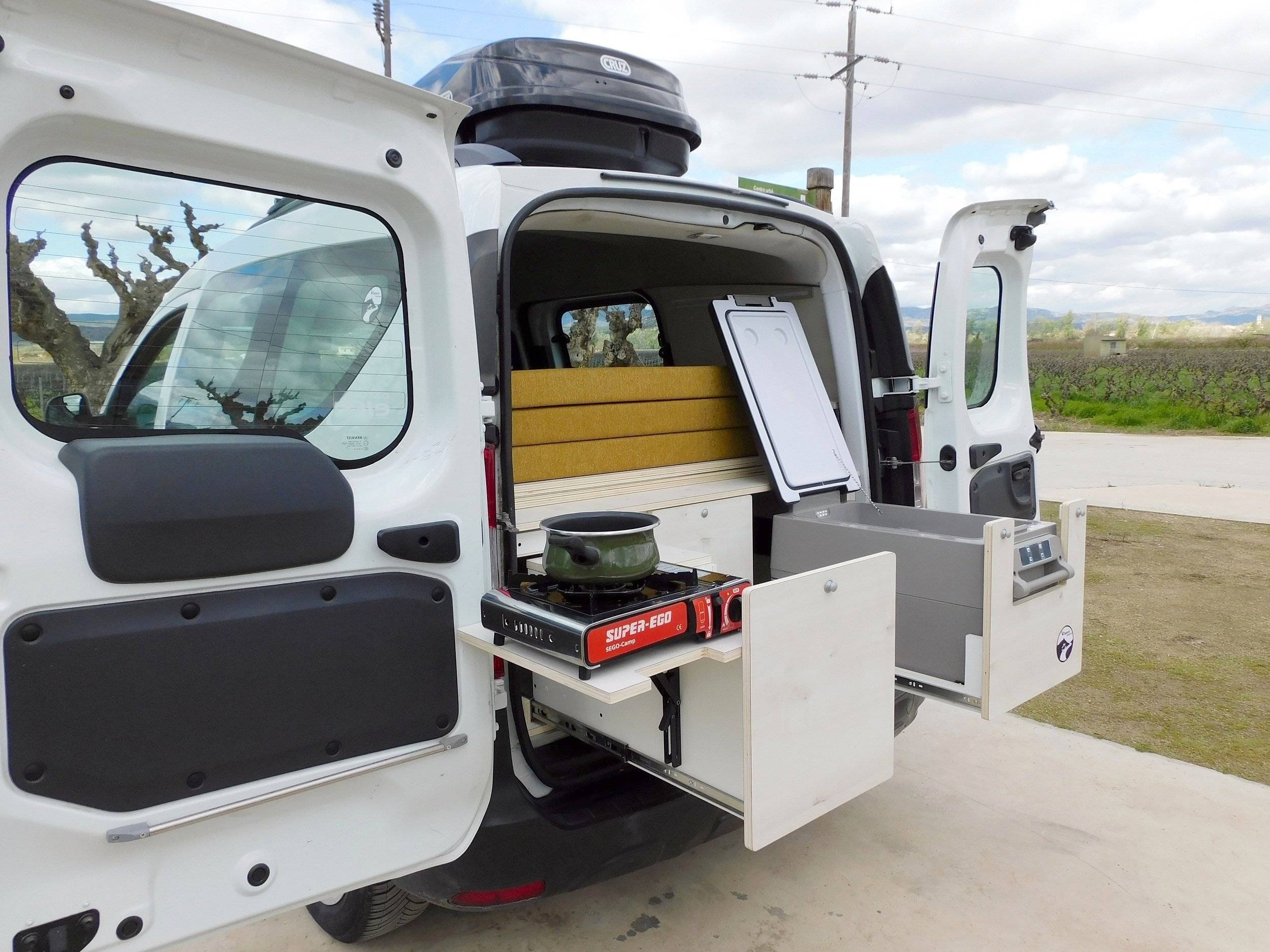 GASENI CAMPERVAN CAMPER- LEO