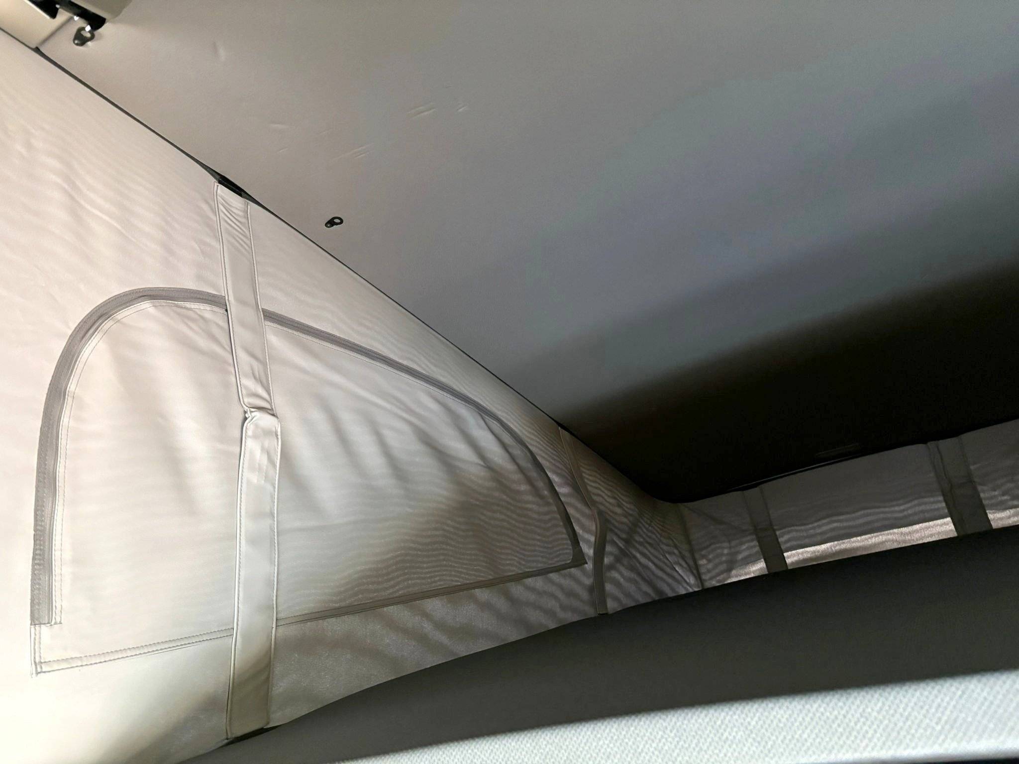 llits Volkswagen T7 California Coast - Yescapa
