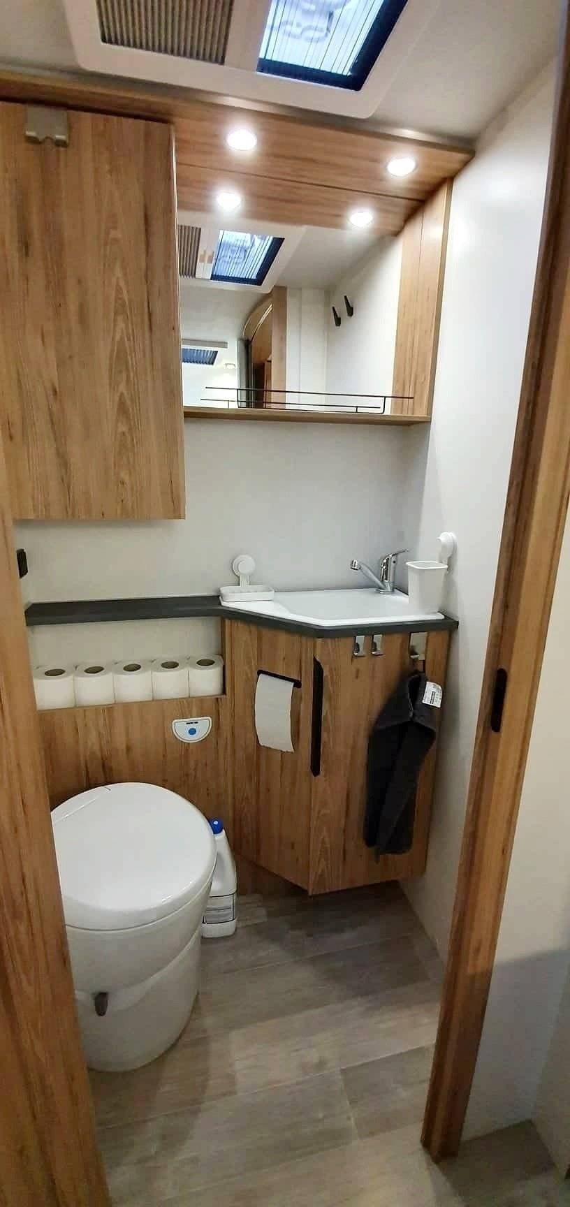 Bavaria I740 Gj Style