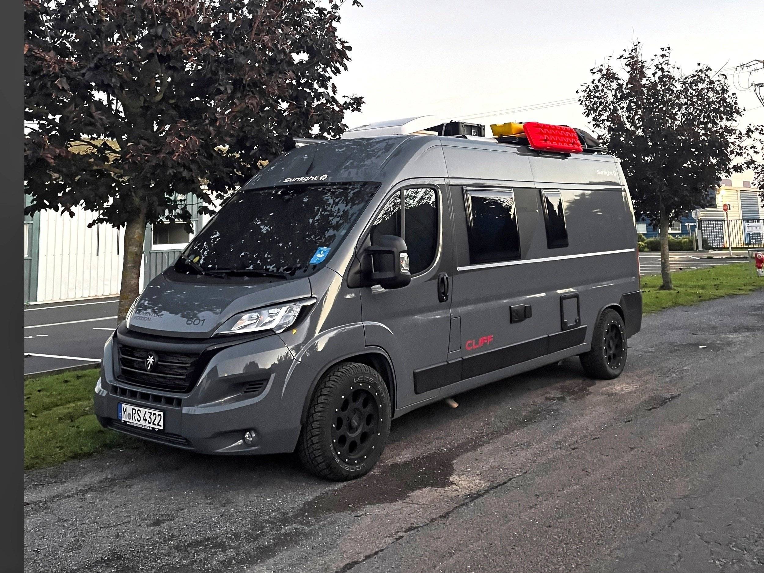 Sunlight Sunlight Cliff 601