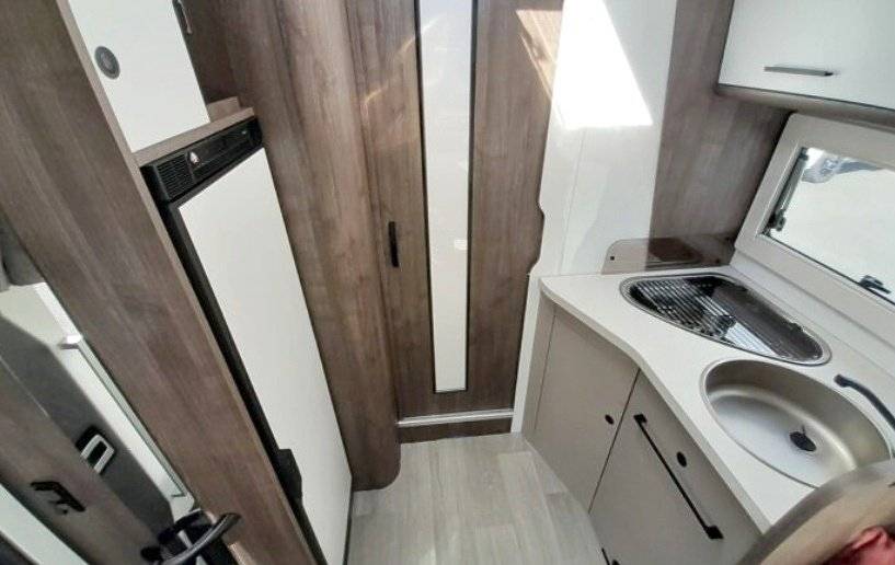 Benimar Transit 2,0 l 170 ch