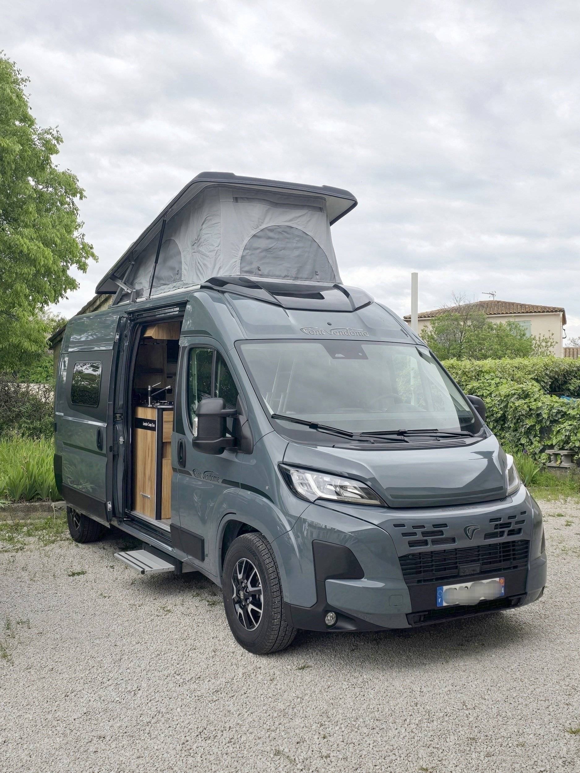 Font Vendôme Leader Camp