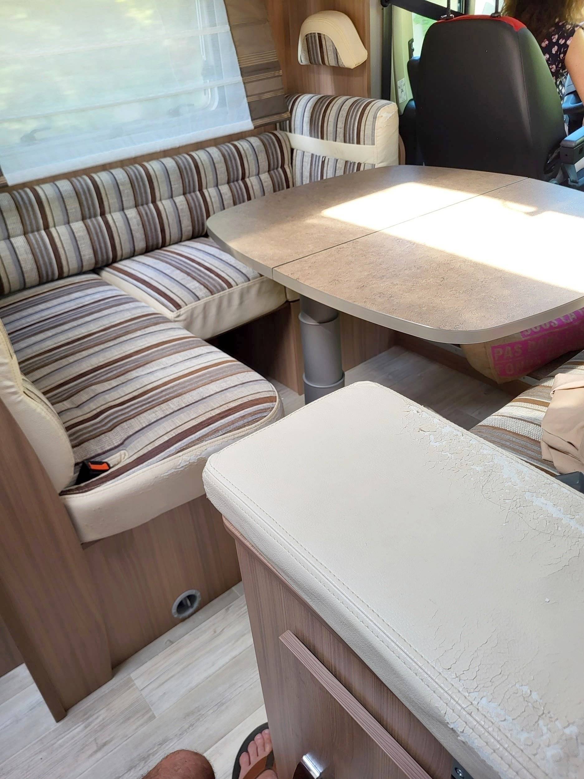 Comedor Fiat Ducato 2,2 l Multijet 130 ch. - Yescapa