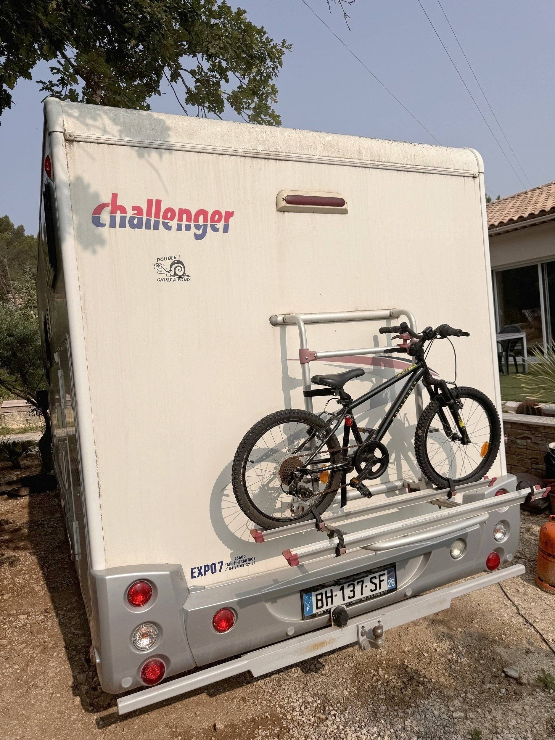 Challenger Transit 2,4 l 140 ch