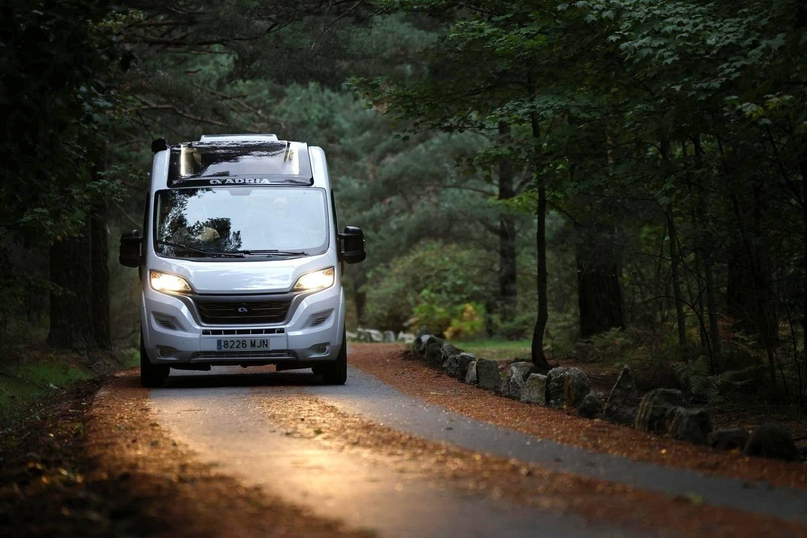 Adria Twin Family Plus SPB600 