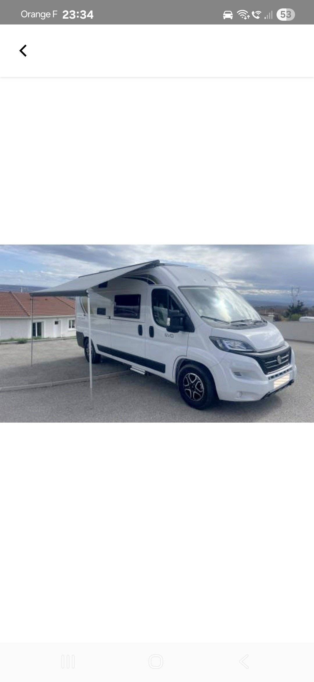 Vista del vehicle angle davanter  - Yescapa