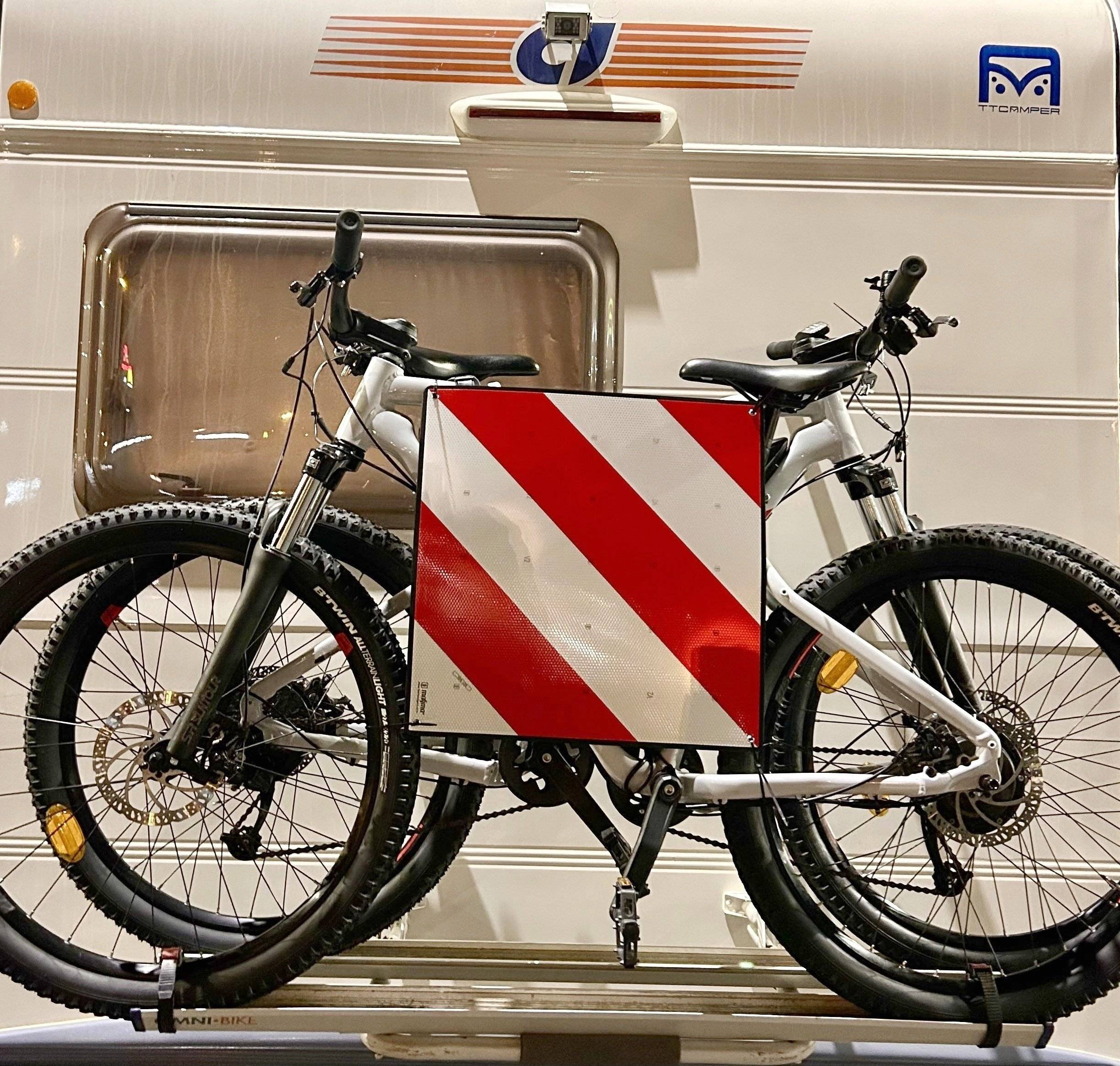 C.I. C.I. carioca 20