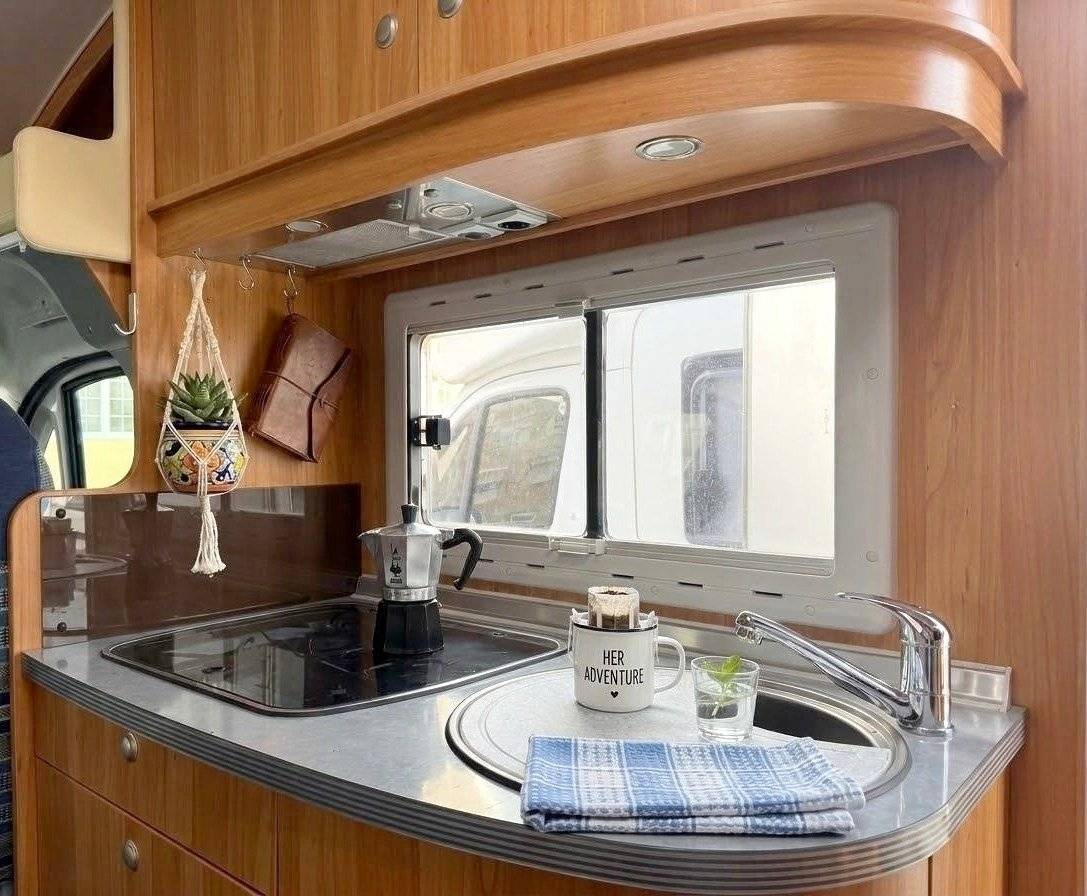 Cocina Fiat Ducato 2,2 l JTD 130 ch. - Yescapa