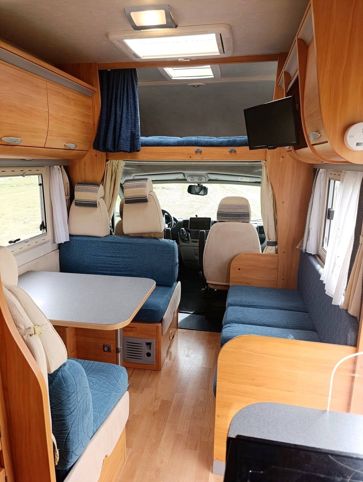 Adria Coral A690DK