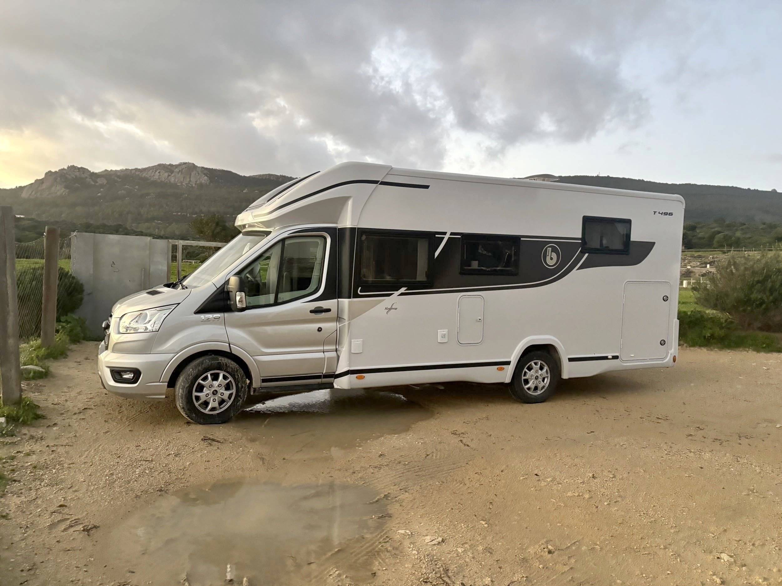 Benimar 496