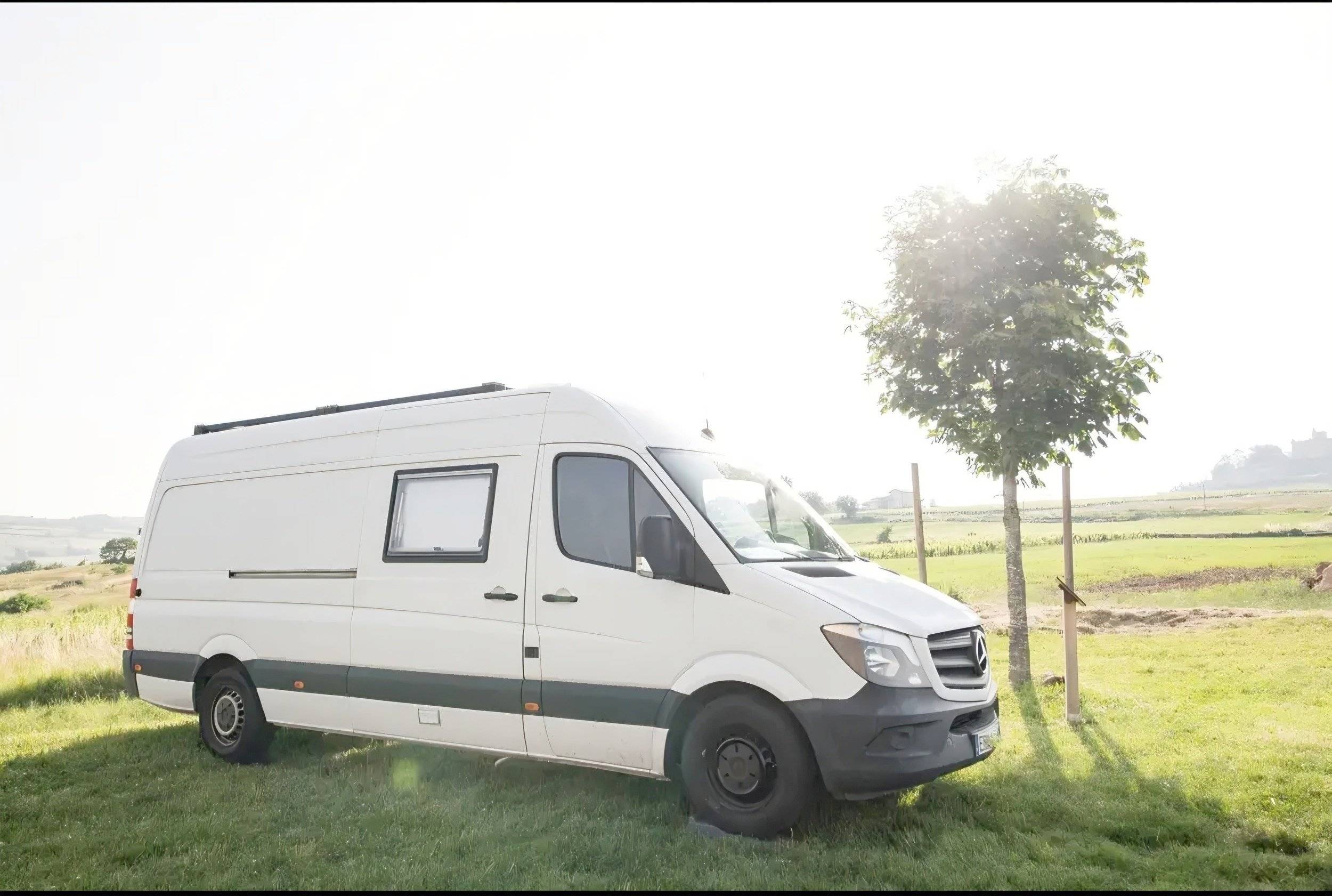 Vue avant de 3/4  - Yescapa