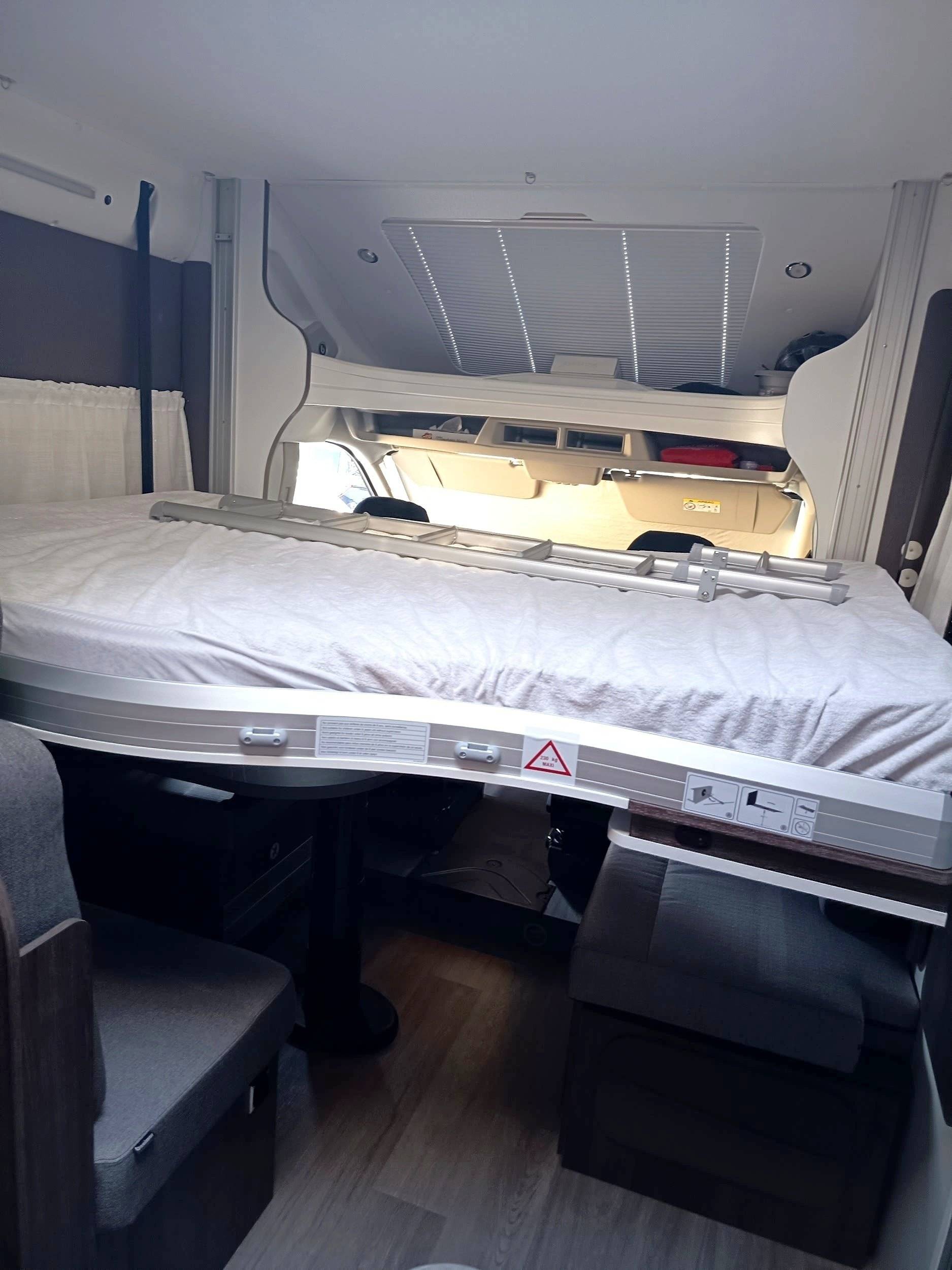 Couchages Ford TESSORO - Yescapa