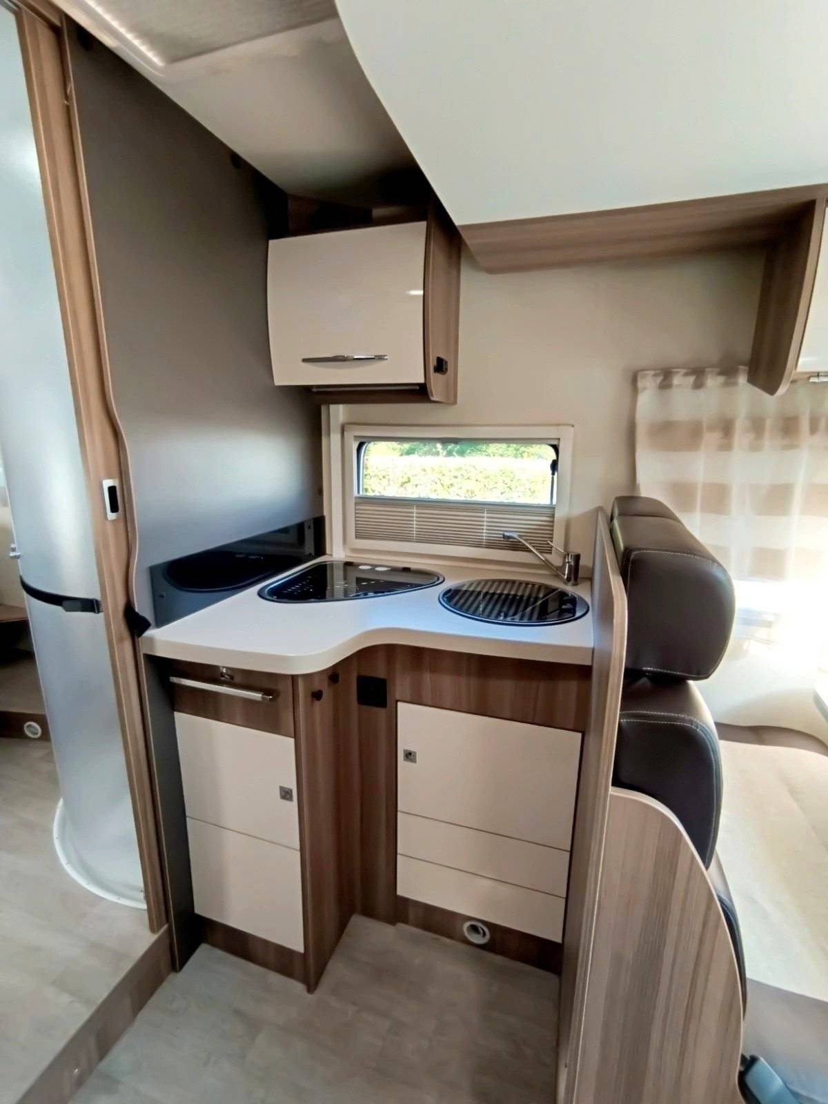 Chausson flash 718 Ford TRANSIT 155CV