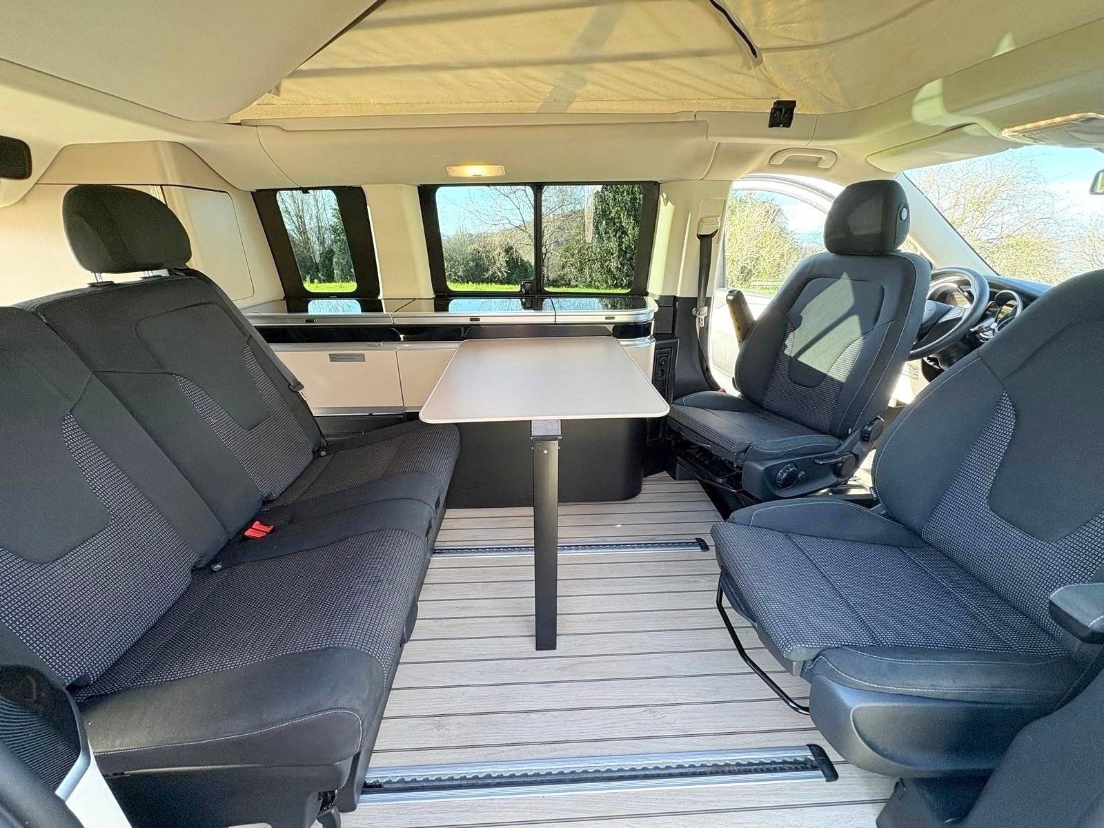 Essecke Mercedes clase v 250 - Yescapa