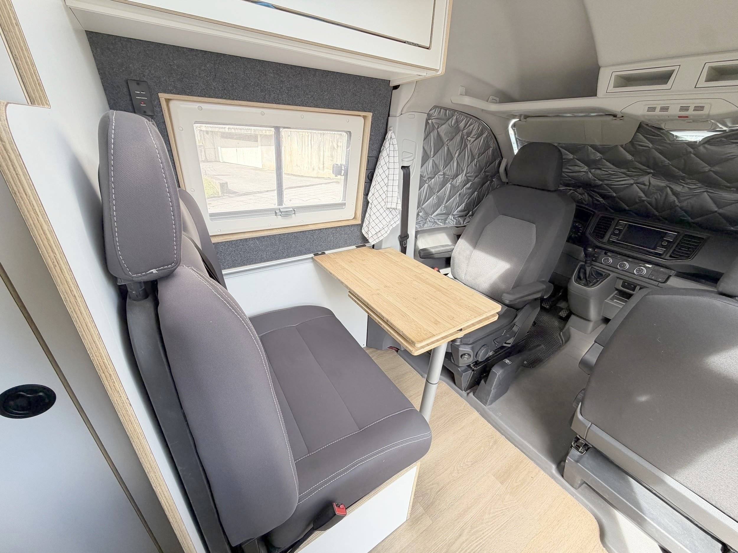 Coin repas Volkswagen - Yescapa