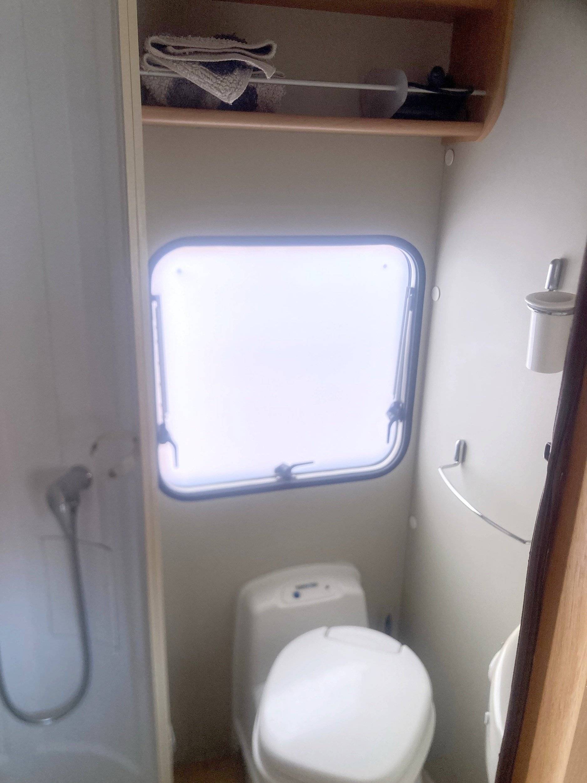 Berth Fiat Ducato 2,3 l Multijet 130 ch. - Yescapa