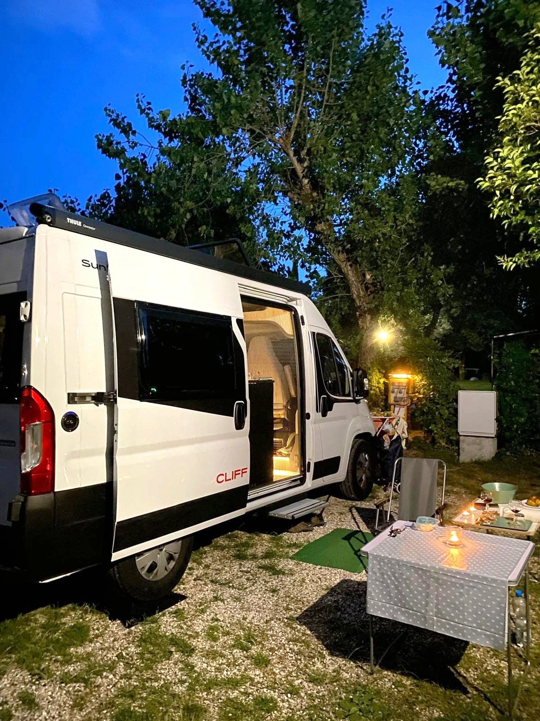 Sunlight Sunlight Cliff 540