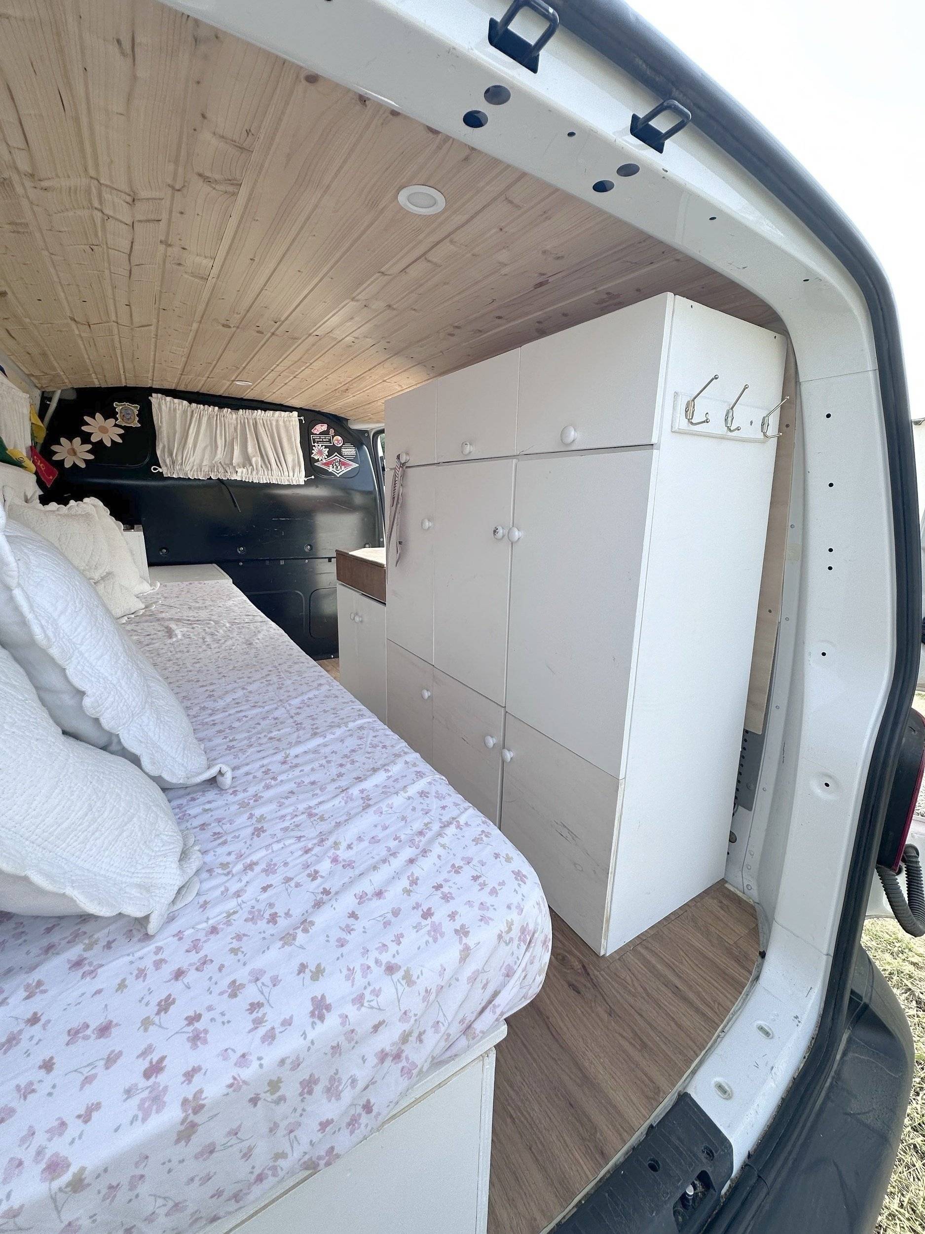 caracas T6 2 l 102 ch