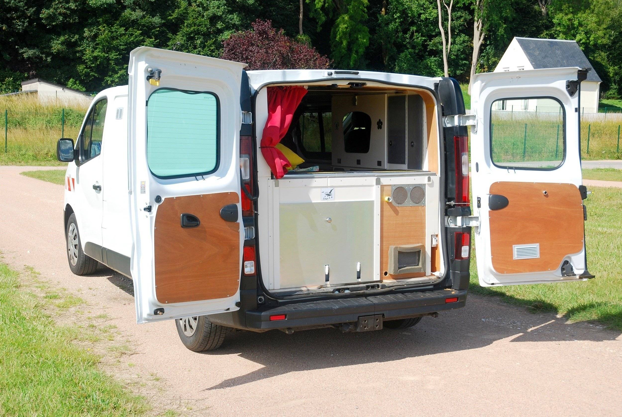 aeronid Renault Trafic