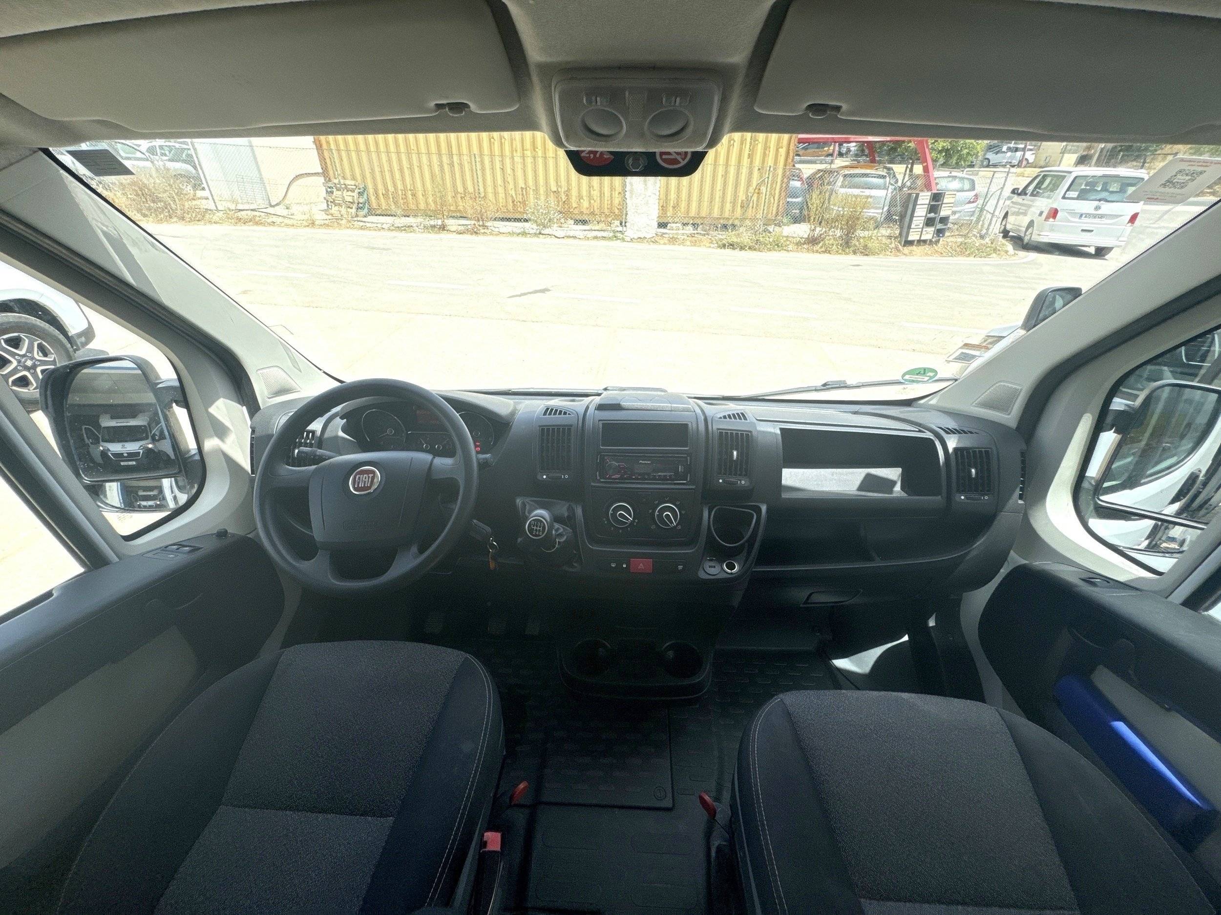 Cabina di guida Fiat Fiat Multijet 2   2,3 L   150 CV - Yescapa