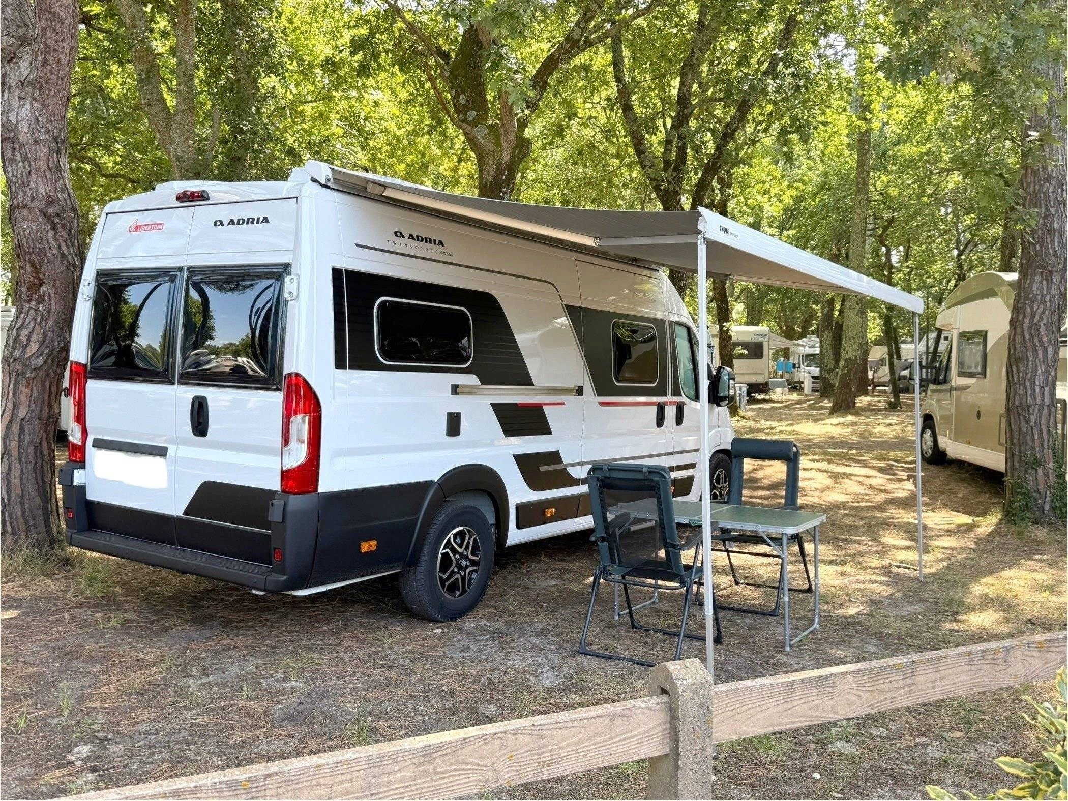 Adria Twin 640 SGX Plus