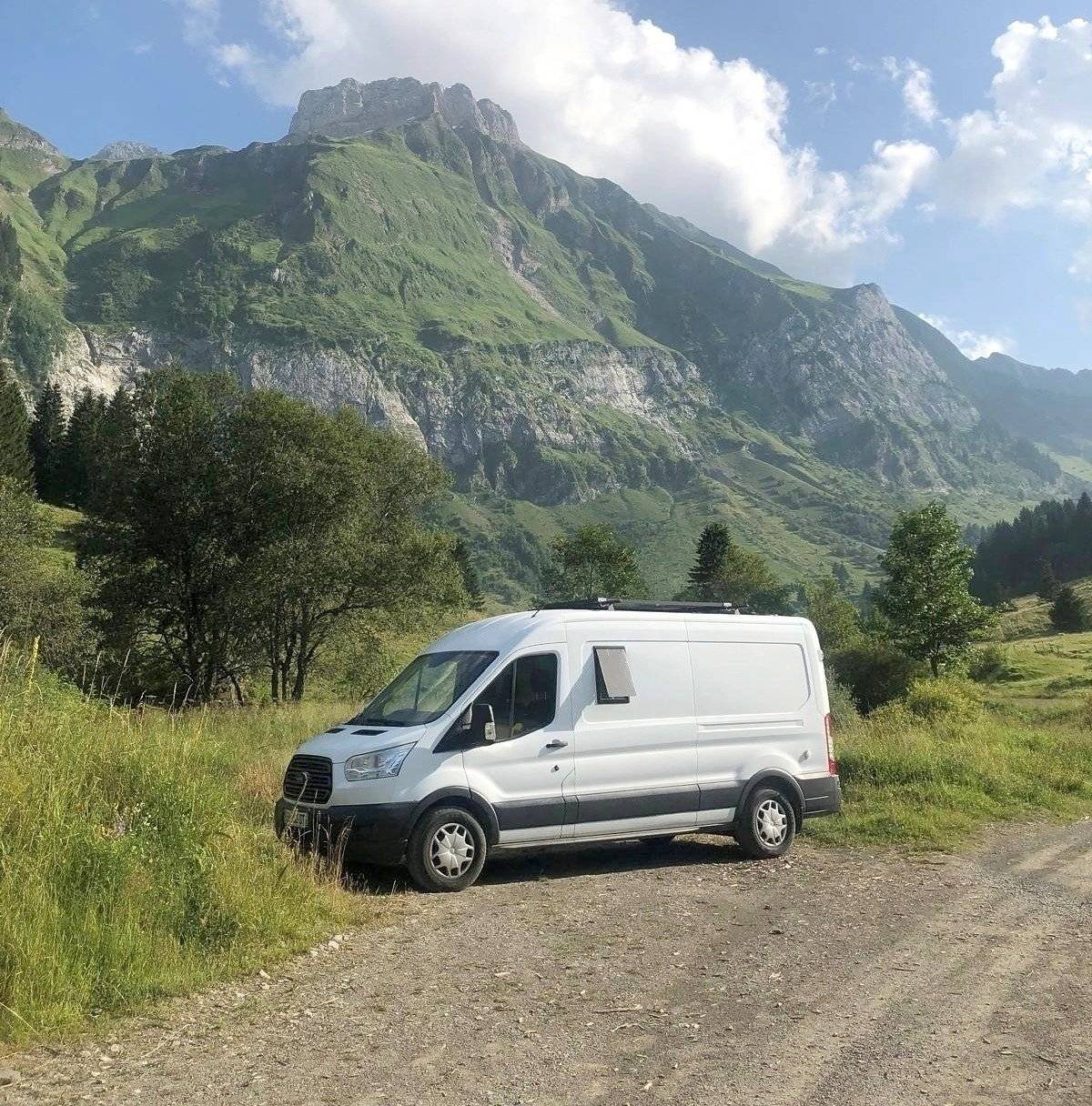 Laure’D FORD TRANSIT