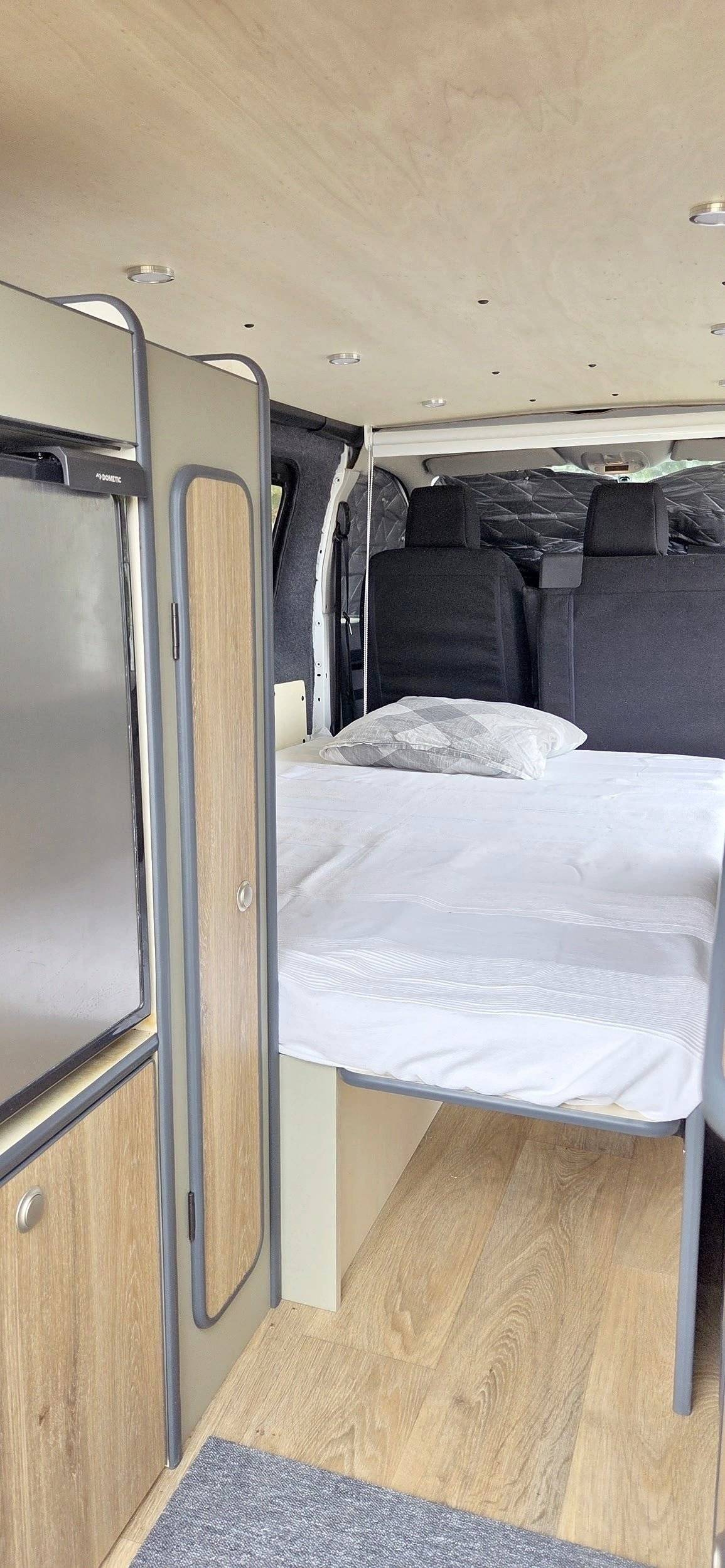 Concept Van Loisirs Jumpy 2,2 l 120 cv