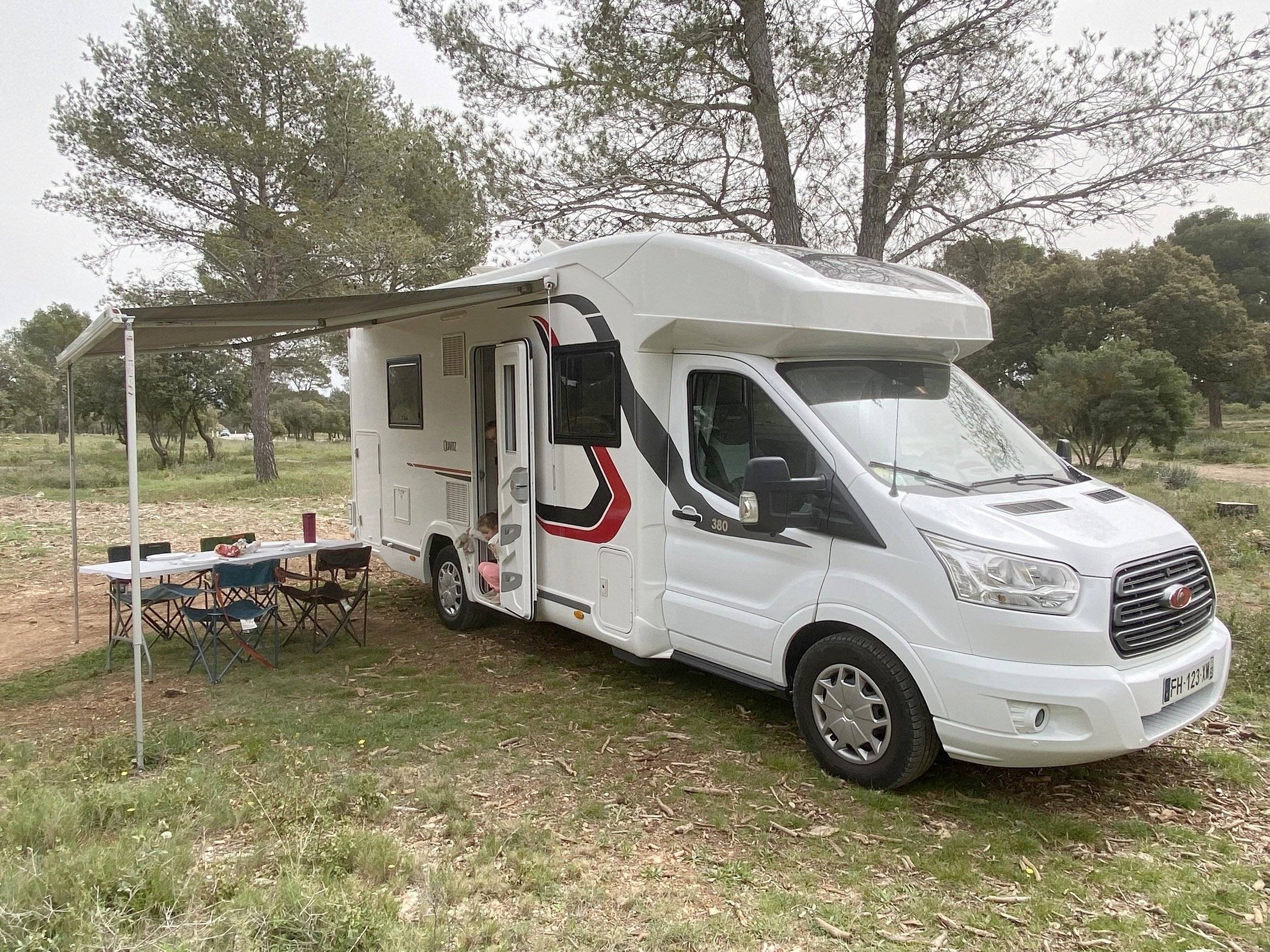 Challenger Challenger 380