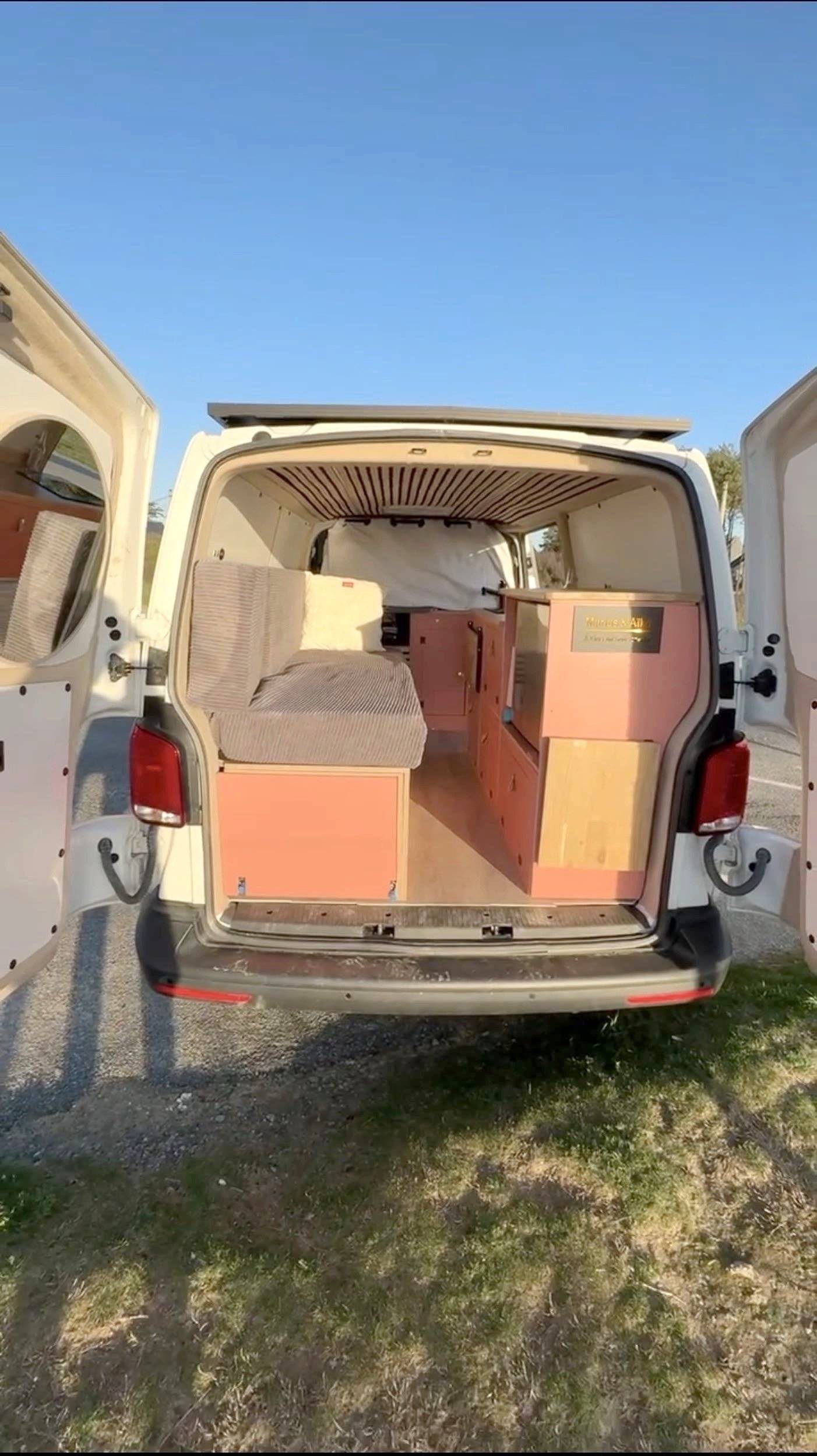 Volkswagen Transporter T6.1  2,0 l 150ch DSG7