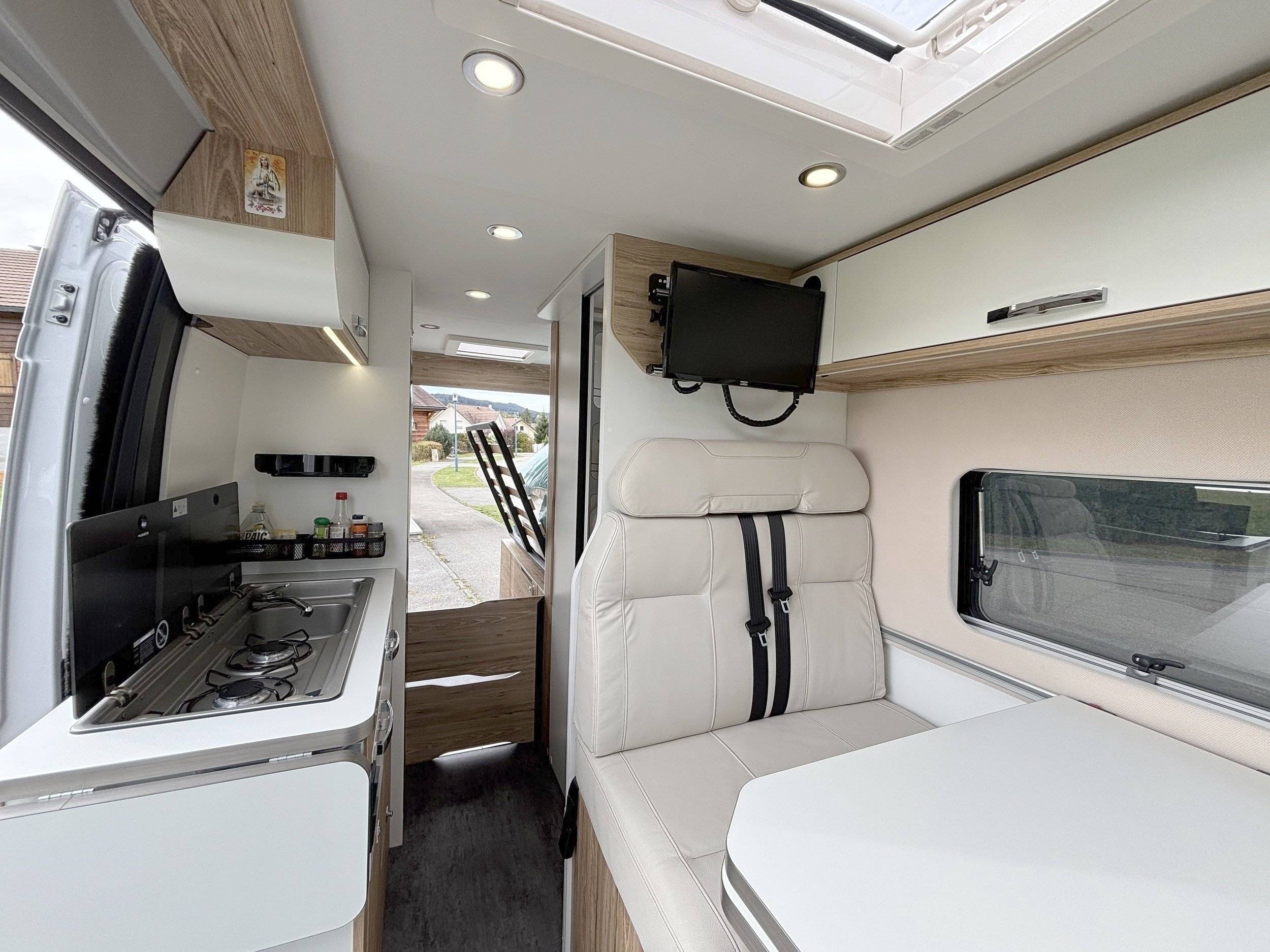 Bavaria 600F Confort