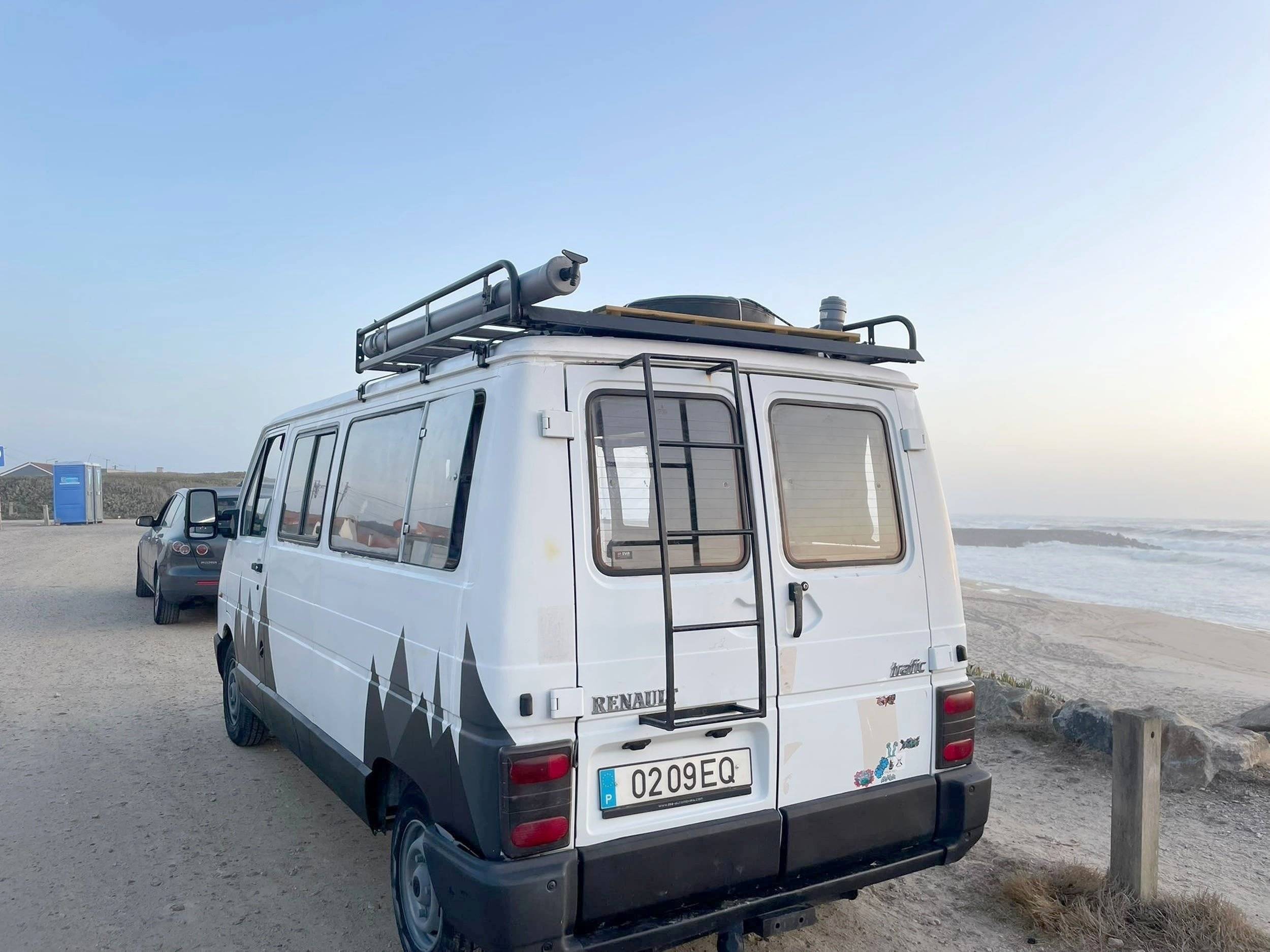 Alcar Trafic 2,5 l 100 ch