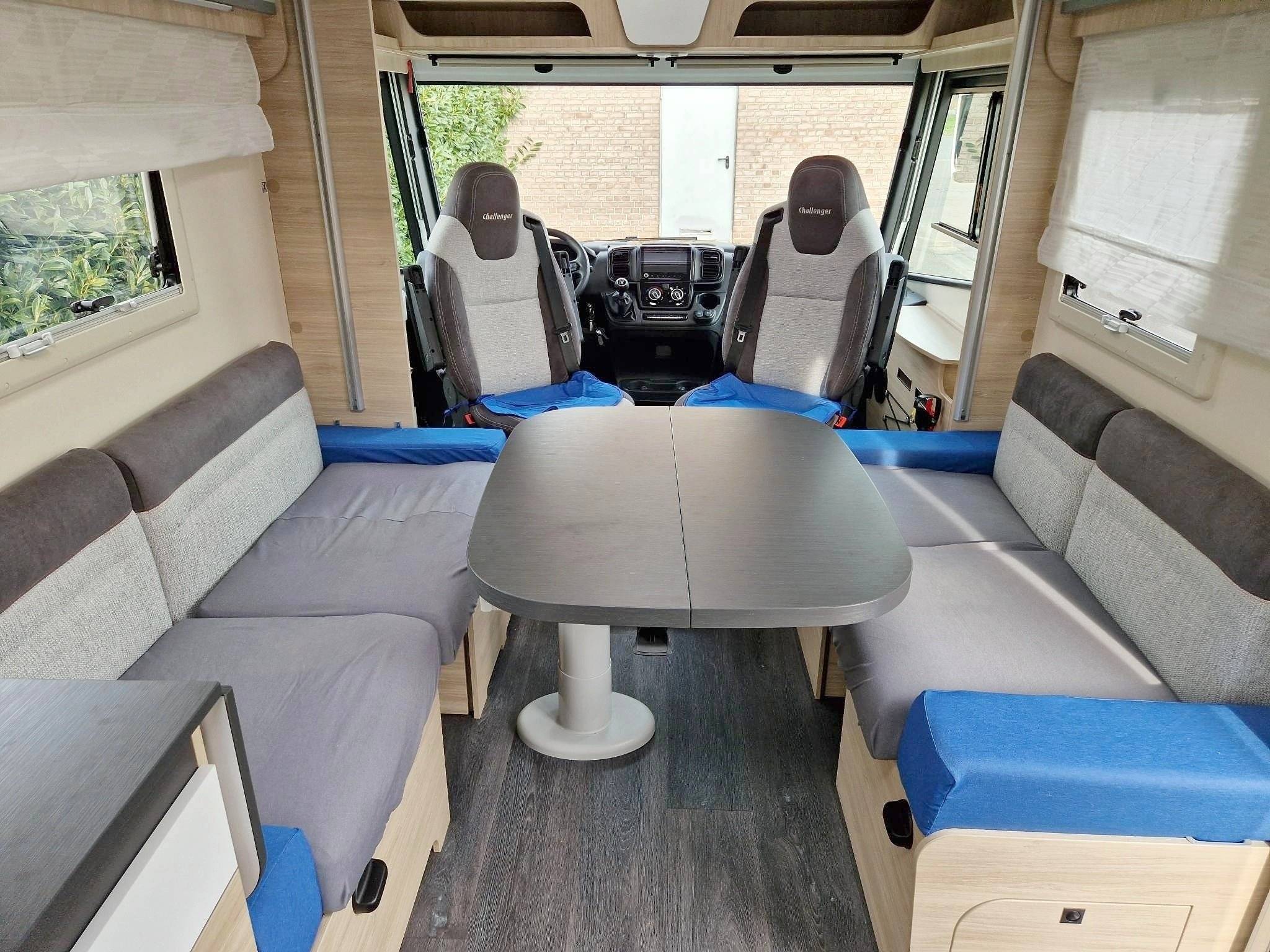 Challenger 3080 start edition