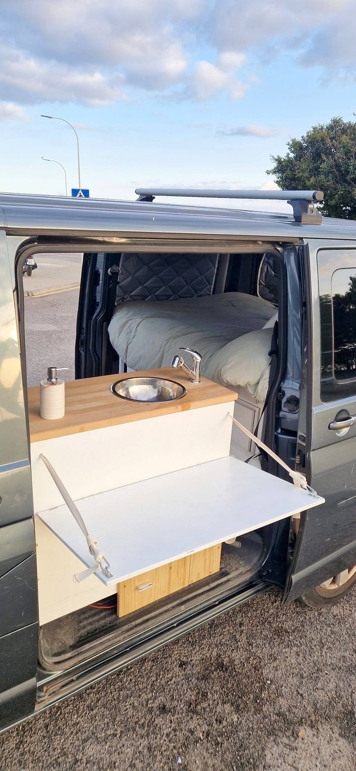 Volkswagen T5 Transporter 1,9 TDI 114cv