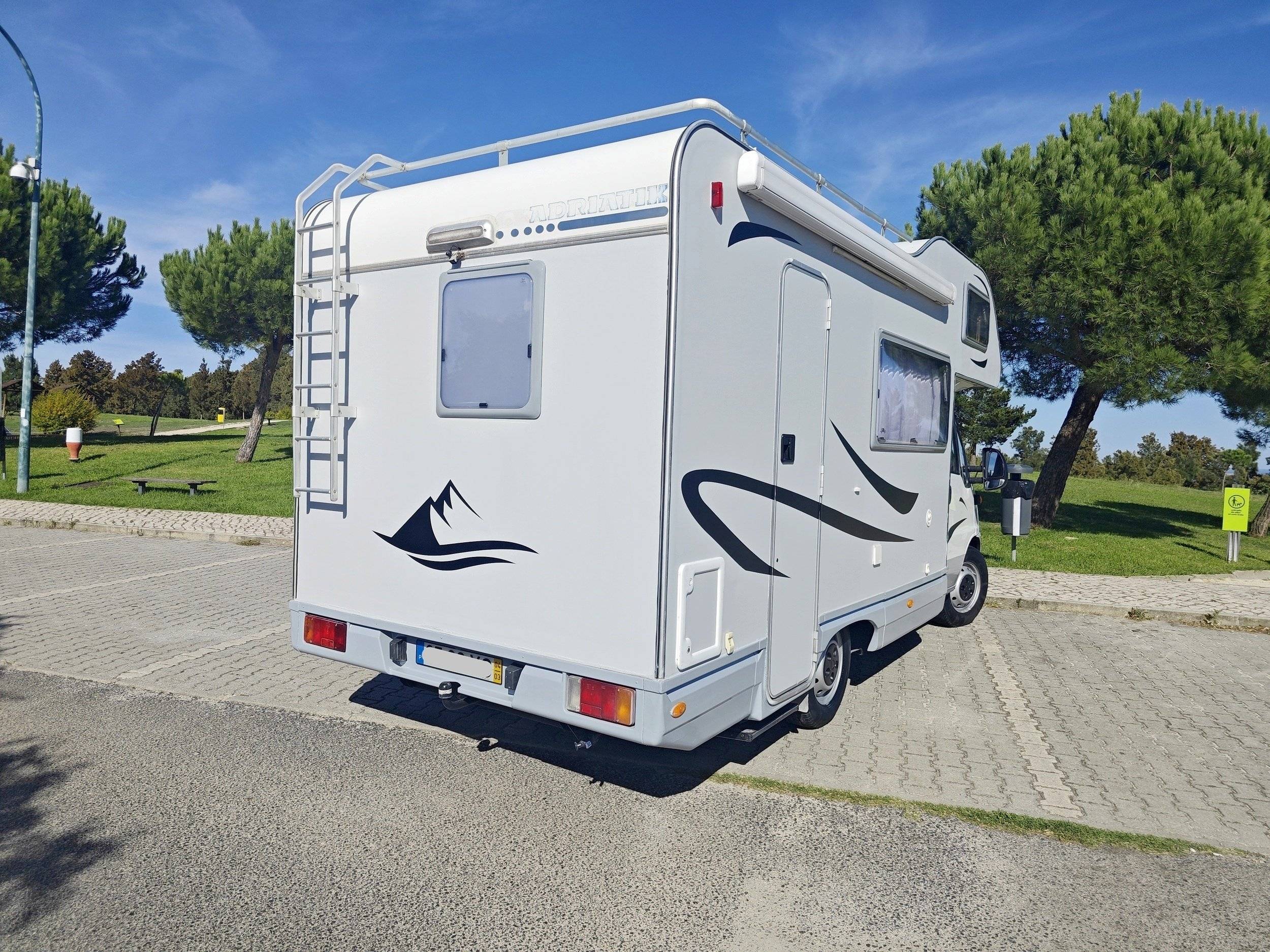 Adria Adriatix 572 DK