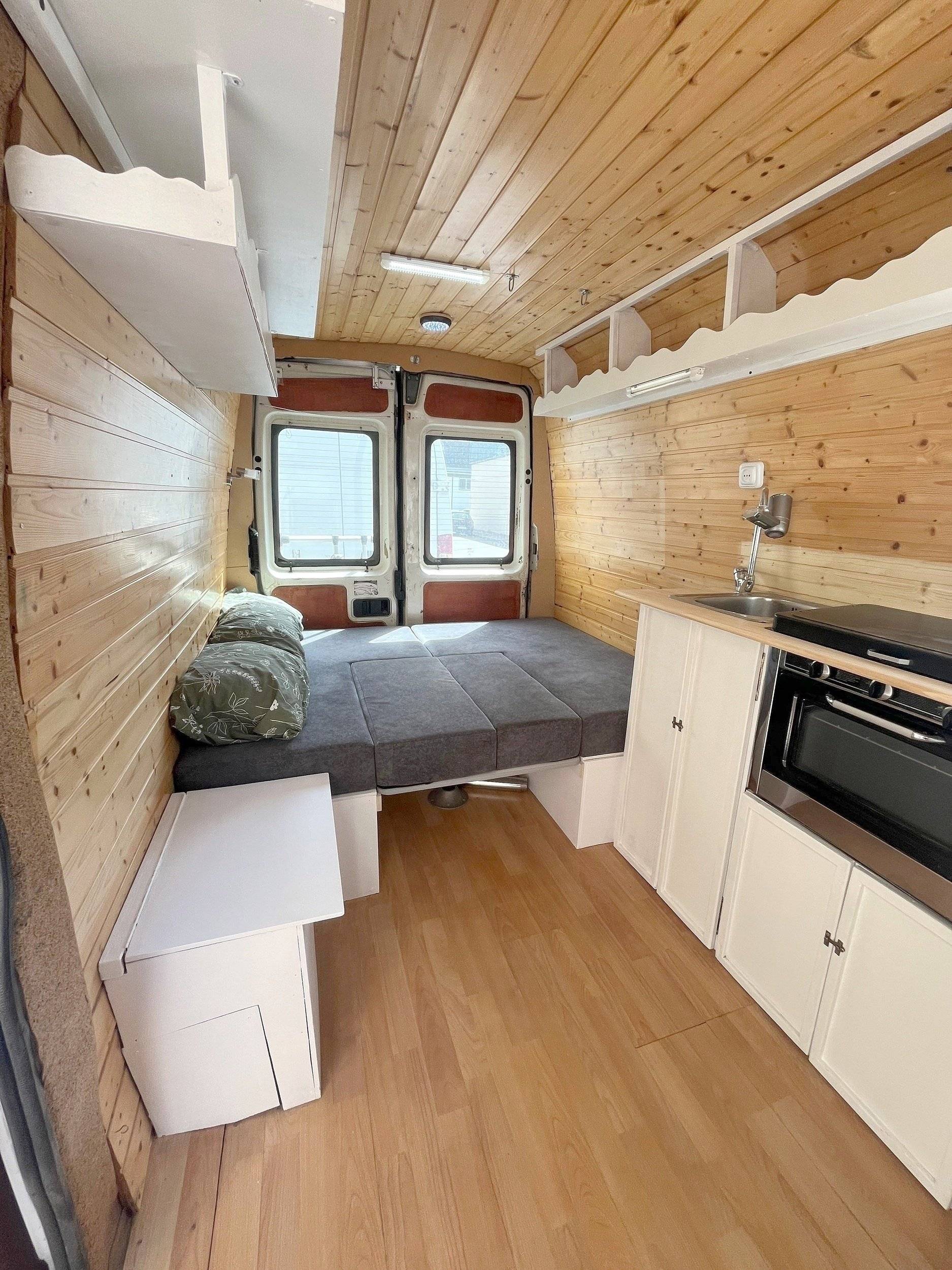 Berth Iveco - Yescapa