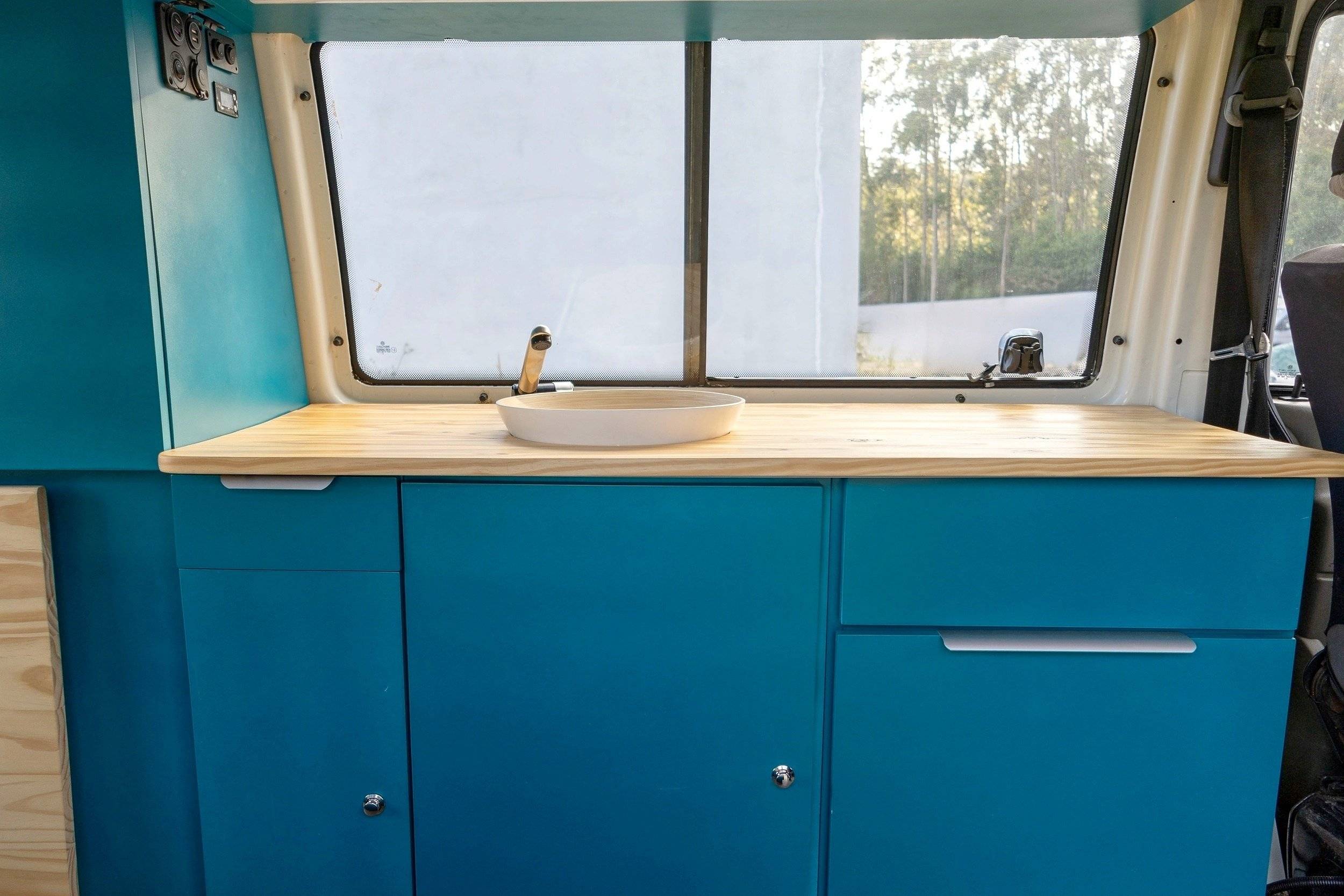 VanCowork Transporter T4 Multivan