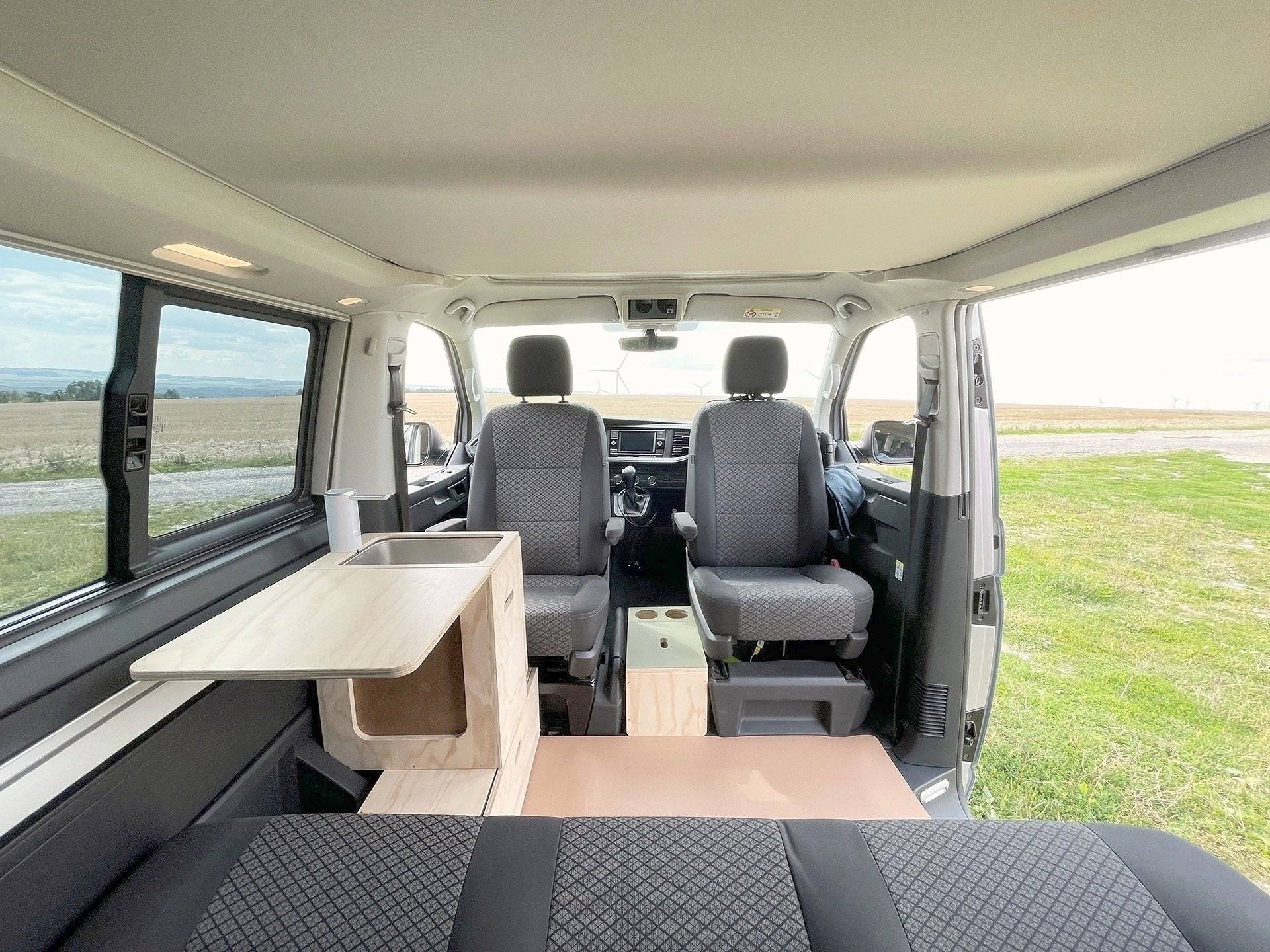 Volkswagen California Beach