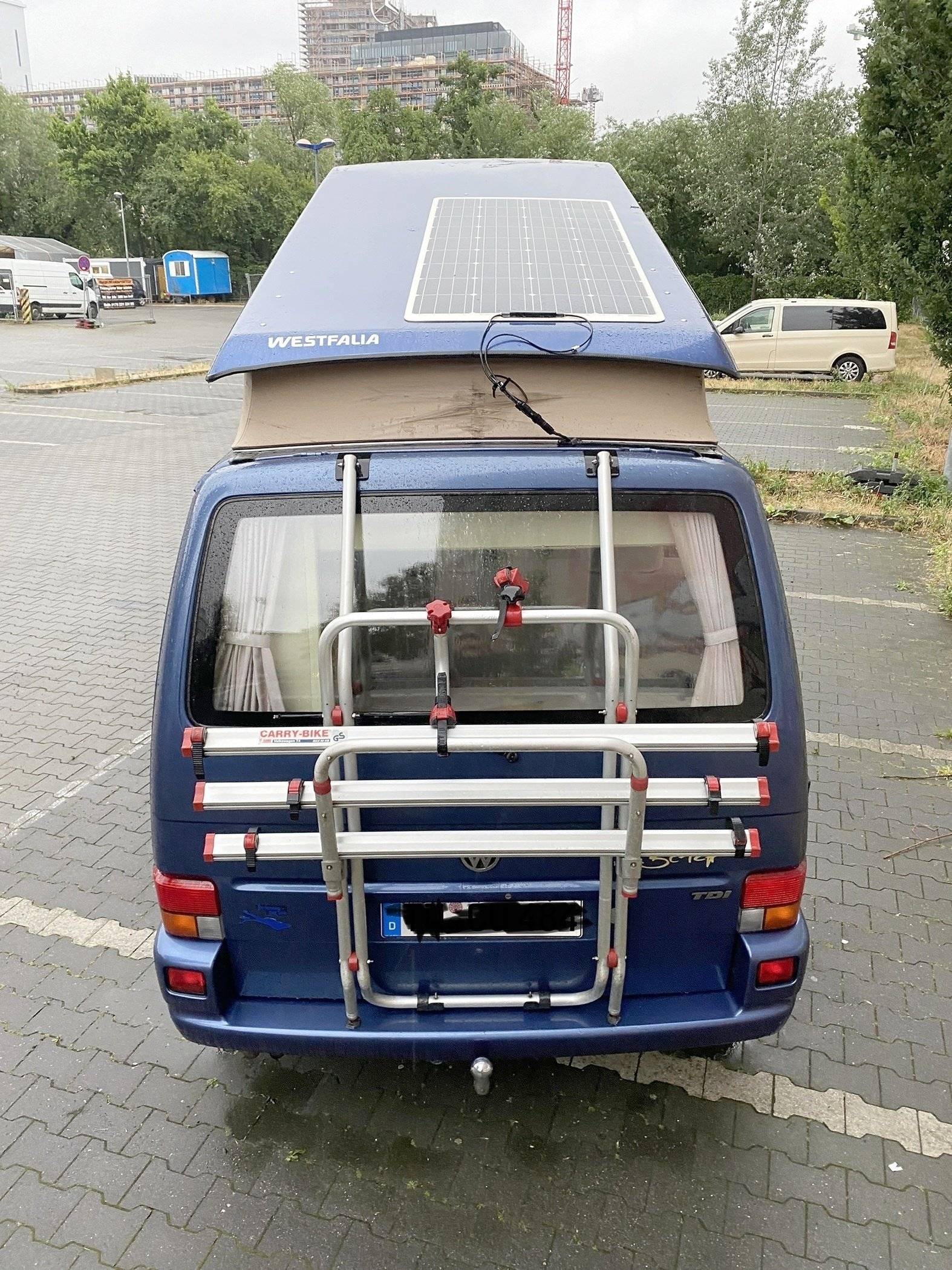 Ansicht von hinten Volkswagen Volkswagen T4 California 2.5 TDI - Yescapa