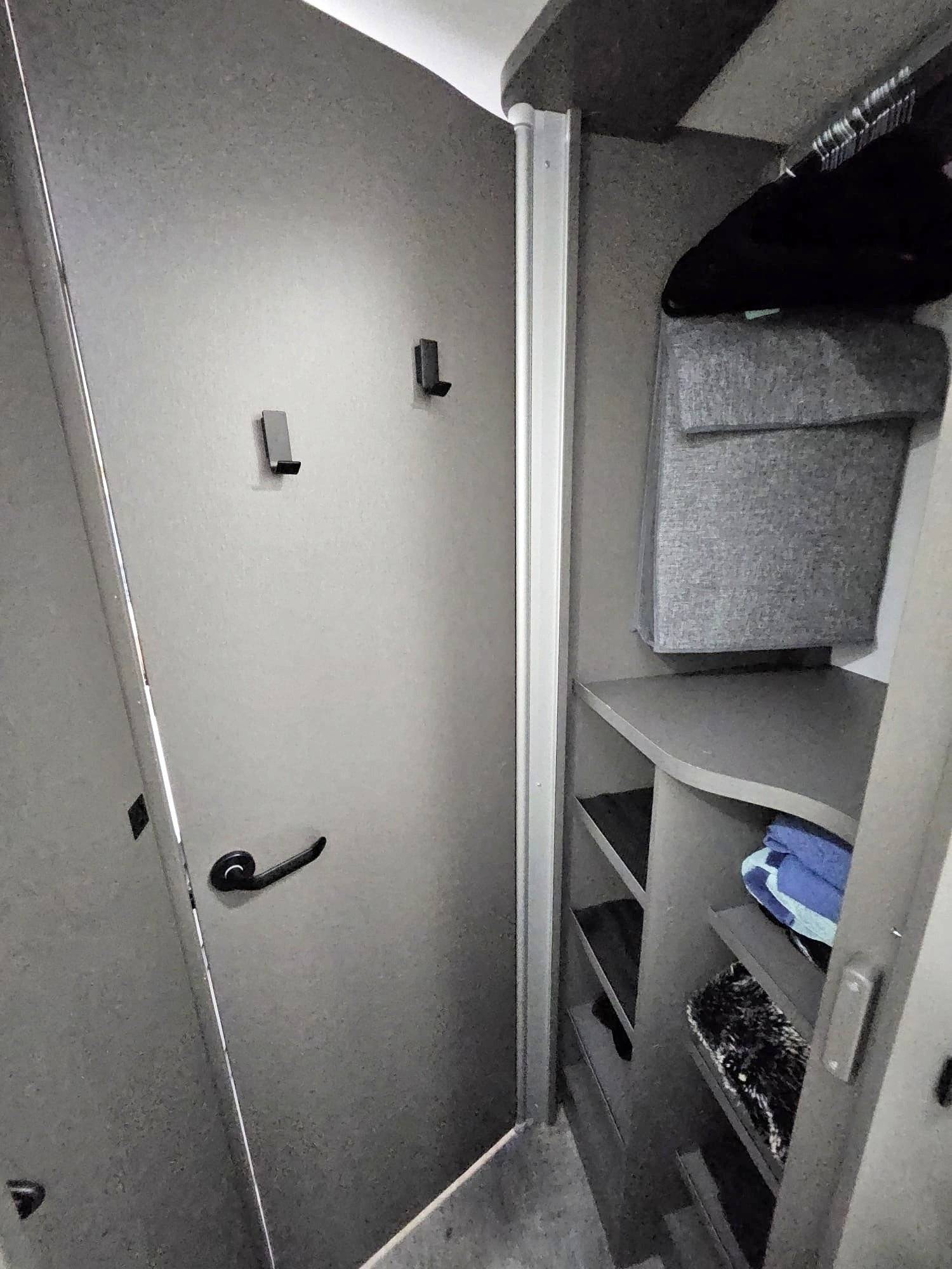 Challenger X150 Open Edition