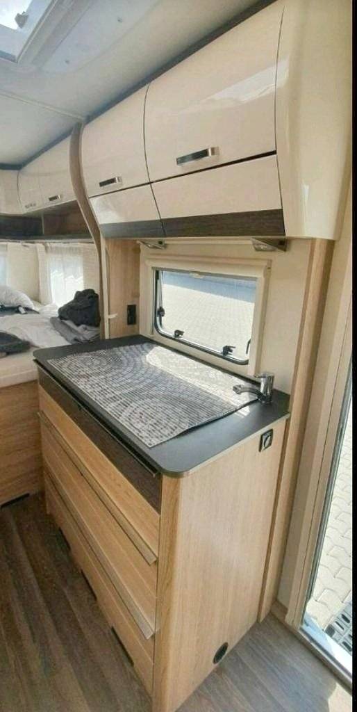 Bürstner Averso Plus